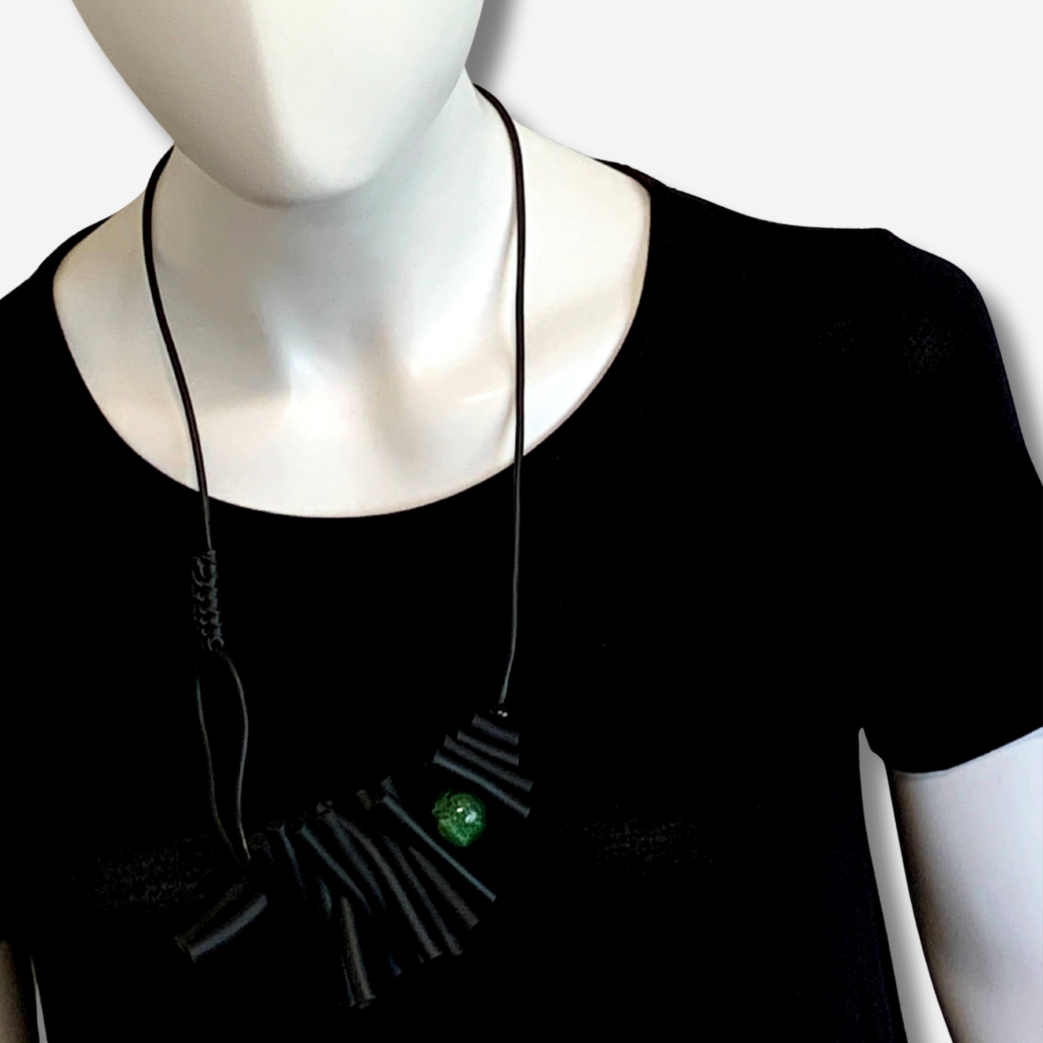 W-J725 MYRTLE IMAGE 1.png