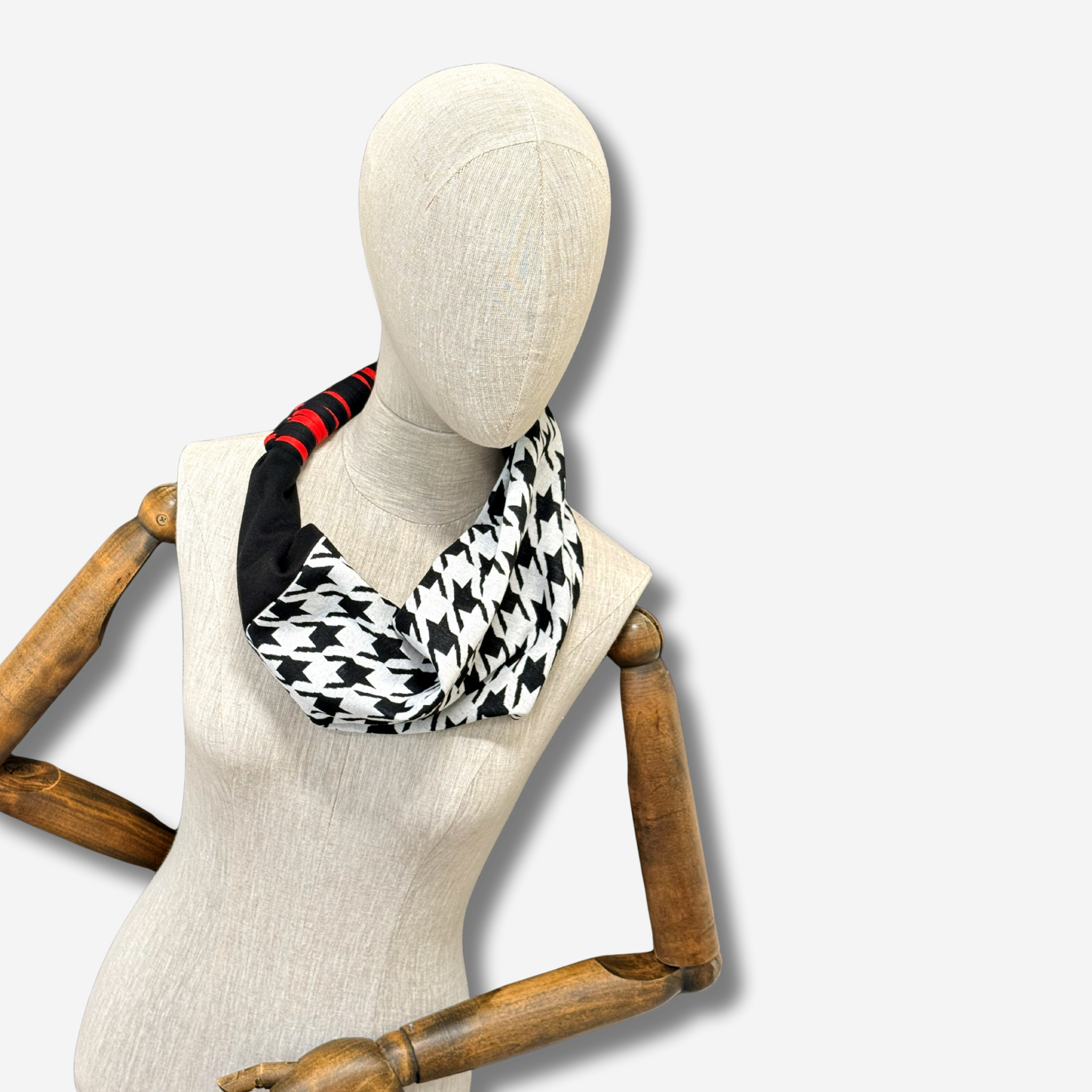 W-S SNOOD HOUNDSTOOTH 2.png