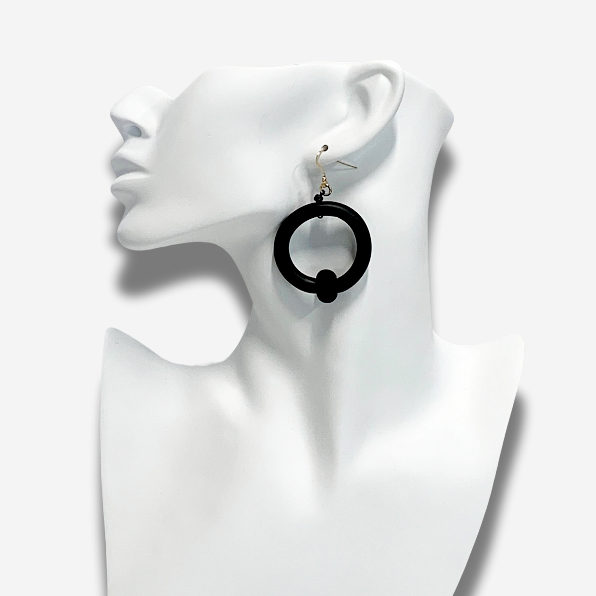 W-J695 ONYX IMAGE 1.png