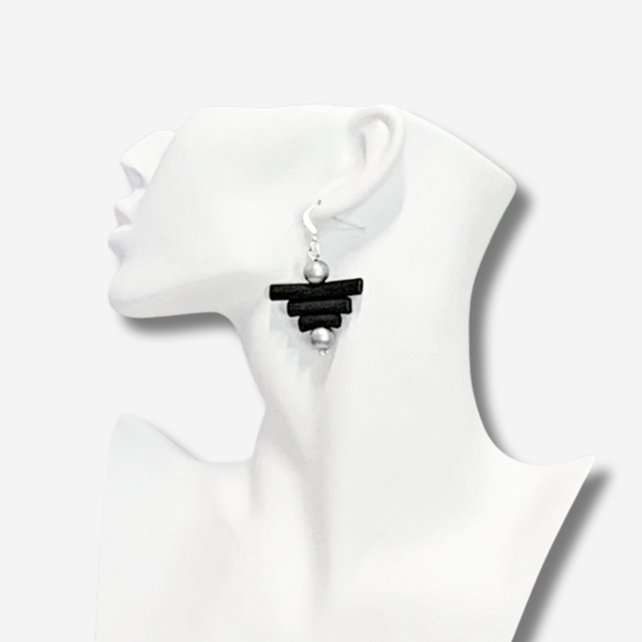 W-J561 SILVER IMAGE 2.png