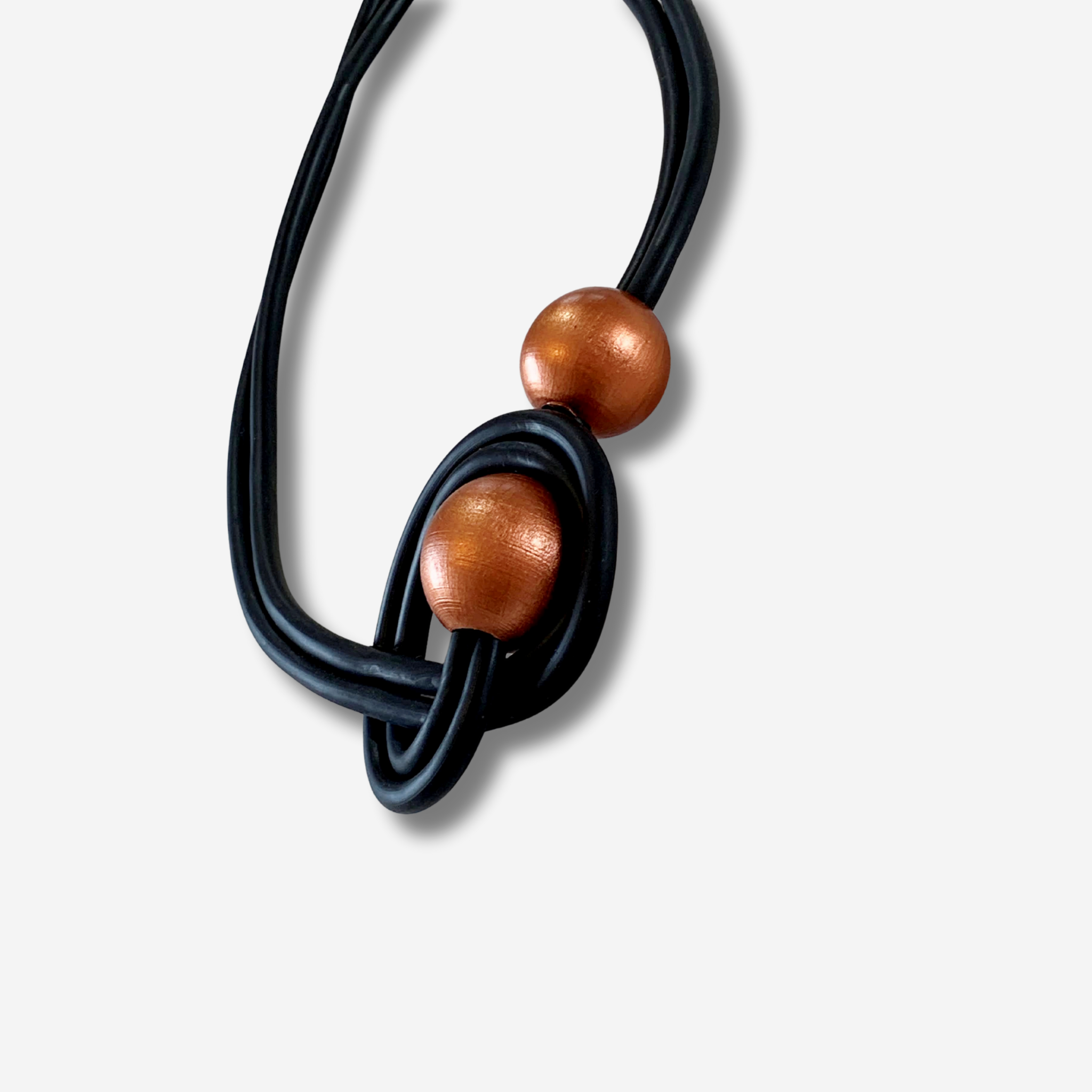 ‘Mahssa’ rubber neckpiece