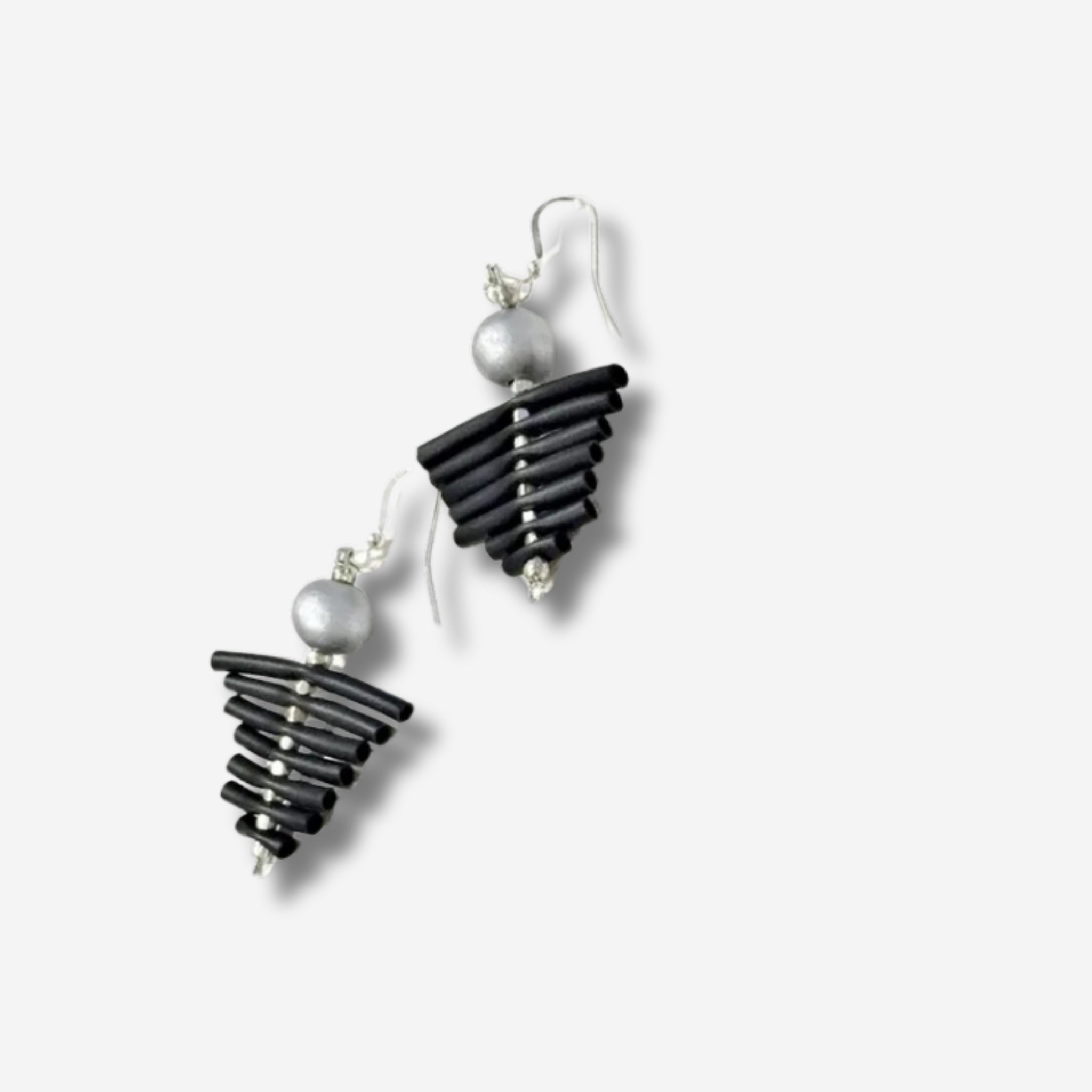 'OTTOLINE' DROP EARRING