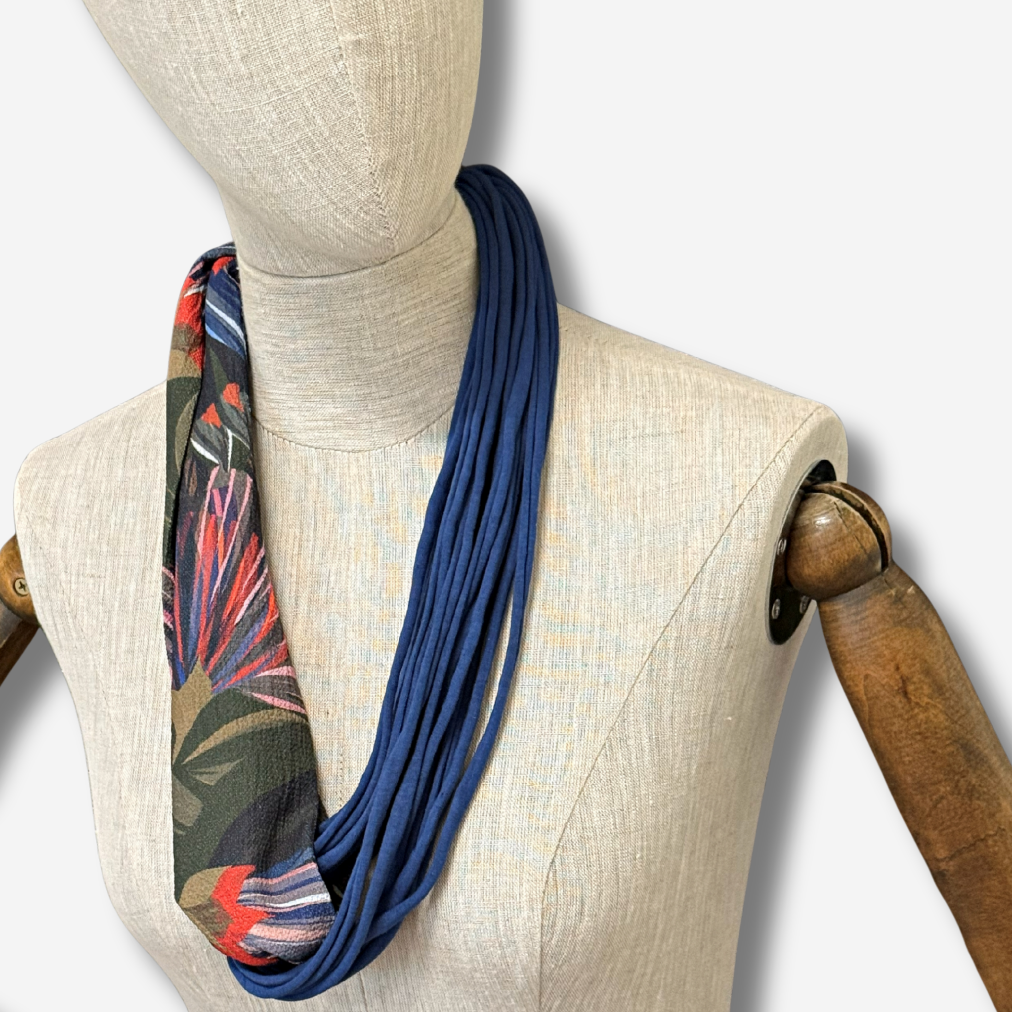 W-S SCARFETTE GREEN BLUE 3.png