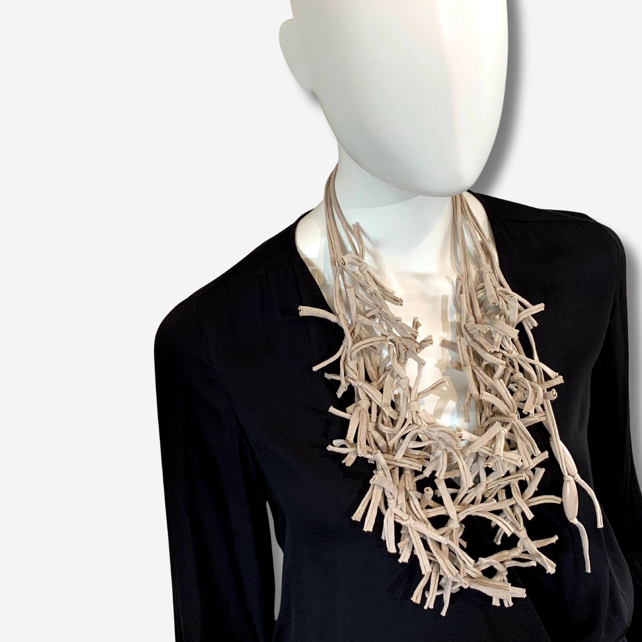 W-J235 THURLEY IMAGE 1.png