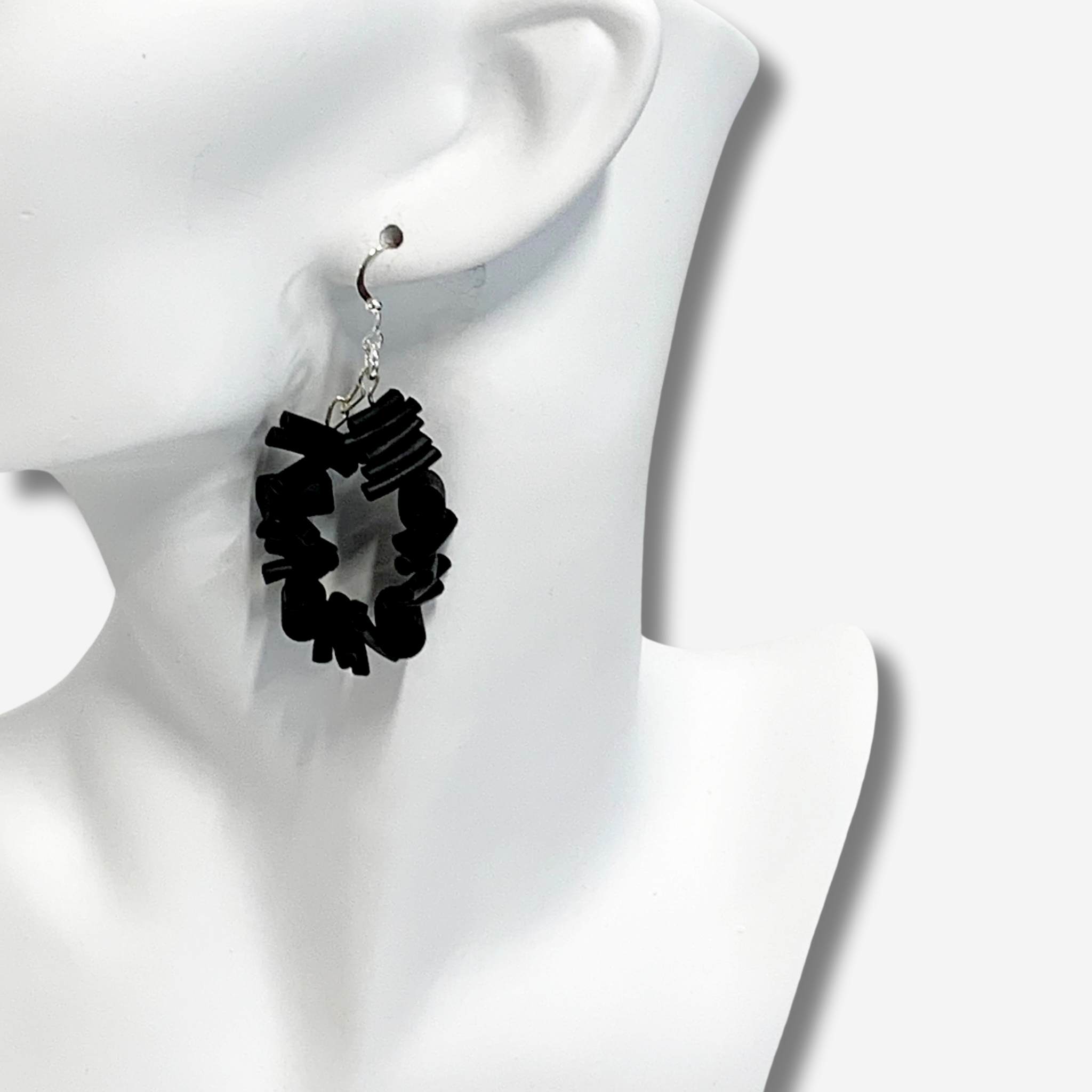 W-J694 ONYX IMAGE 5.png