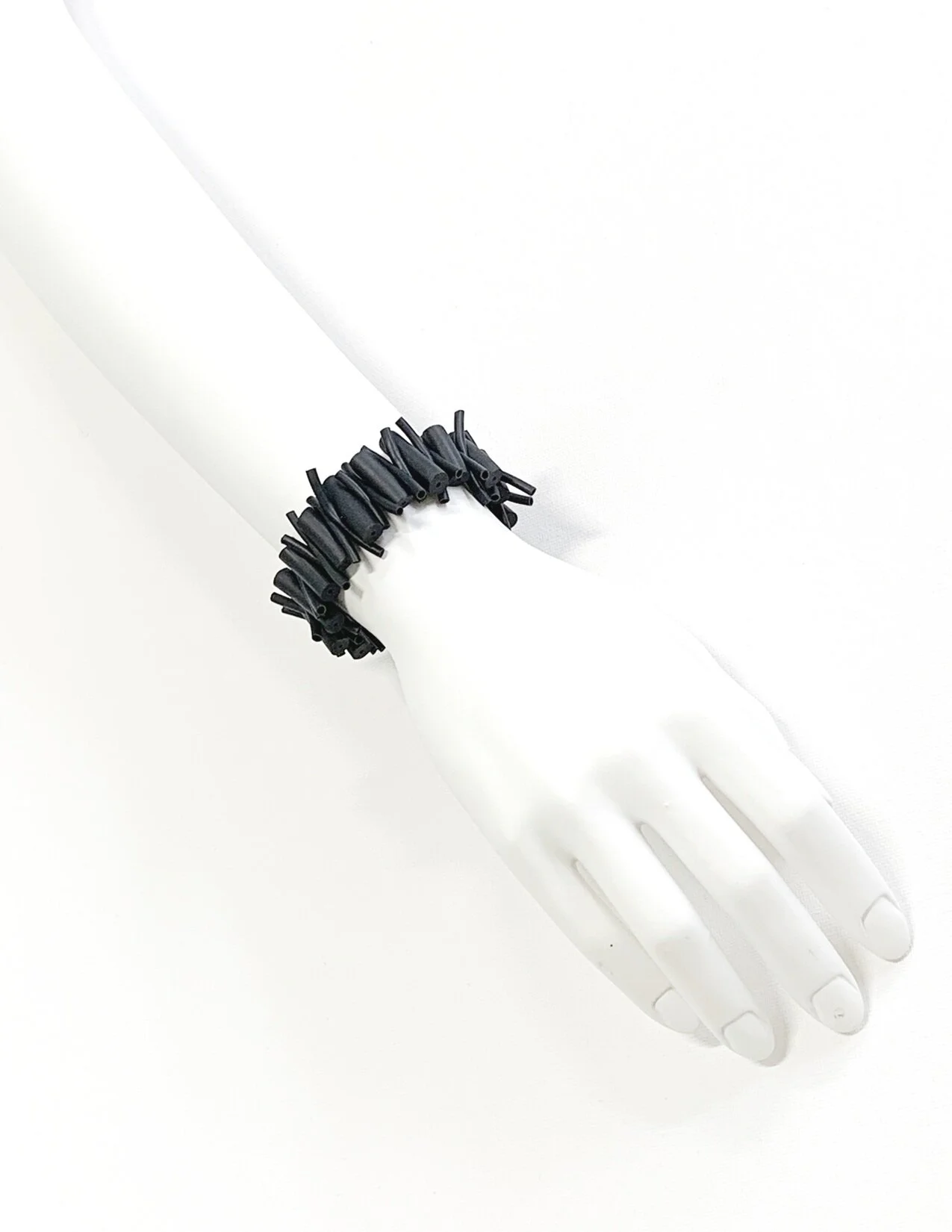 'ANITA' RUBBER WRISTLET