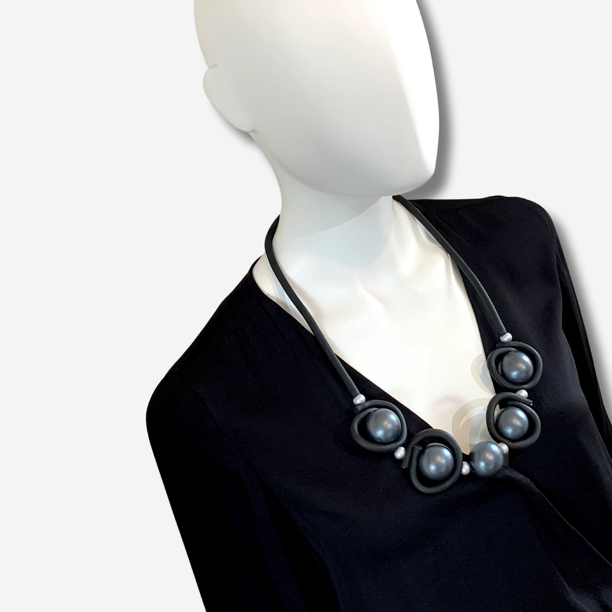 W-J470 OMAR IMAGE 1.png