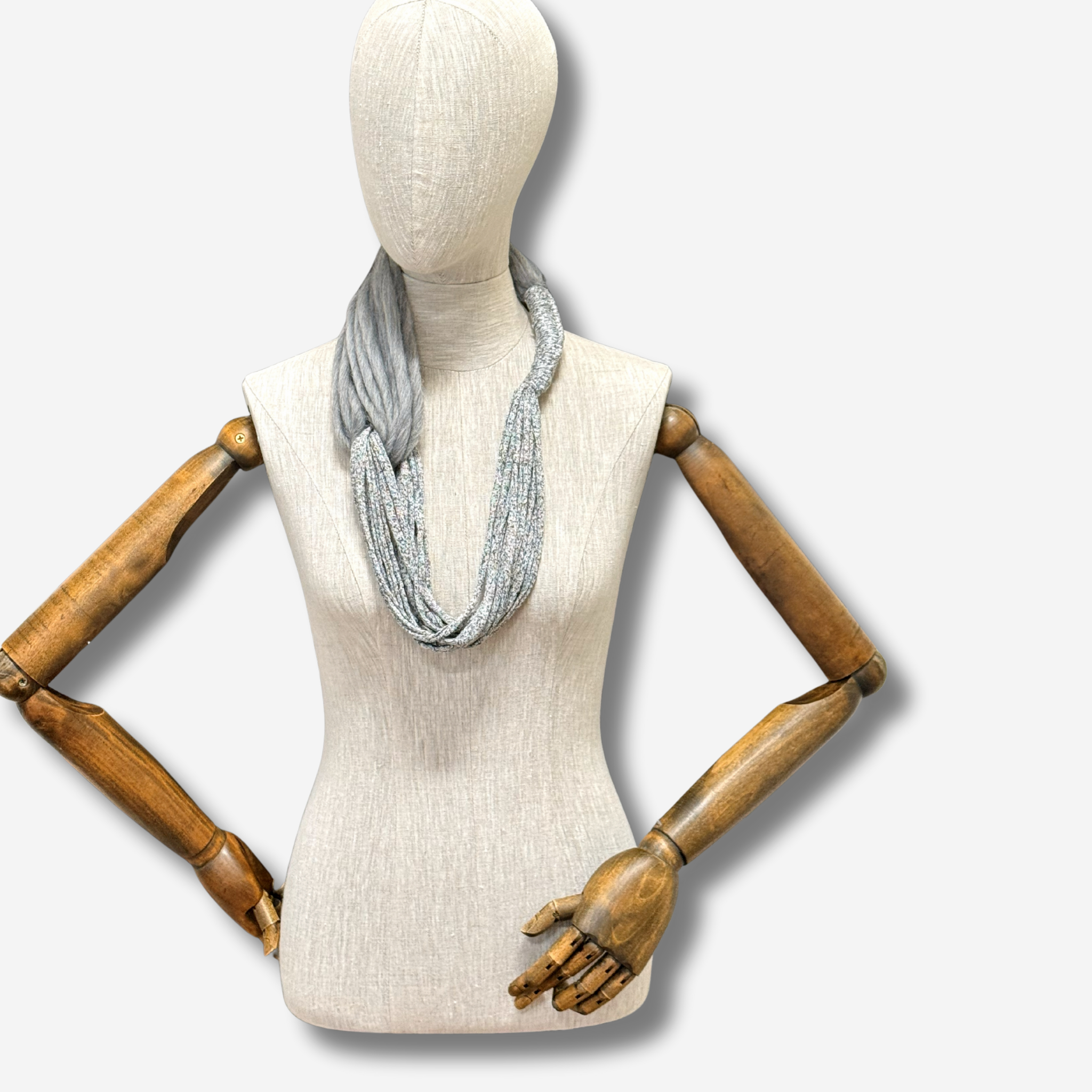 W-S SPLICED SCARFETTE GREY 3.png