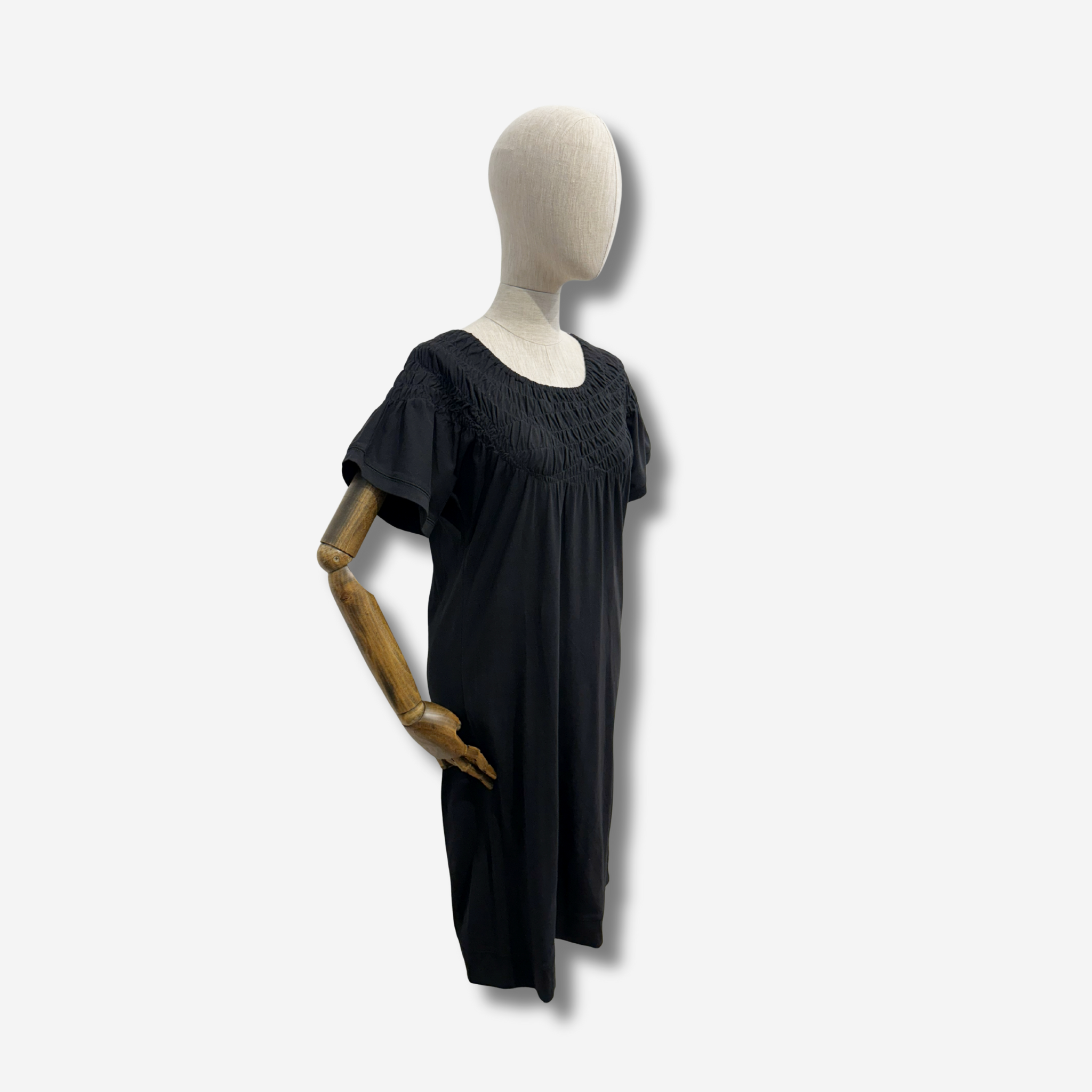 W-A SHIRRED DRESS BLACK 2.png