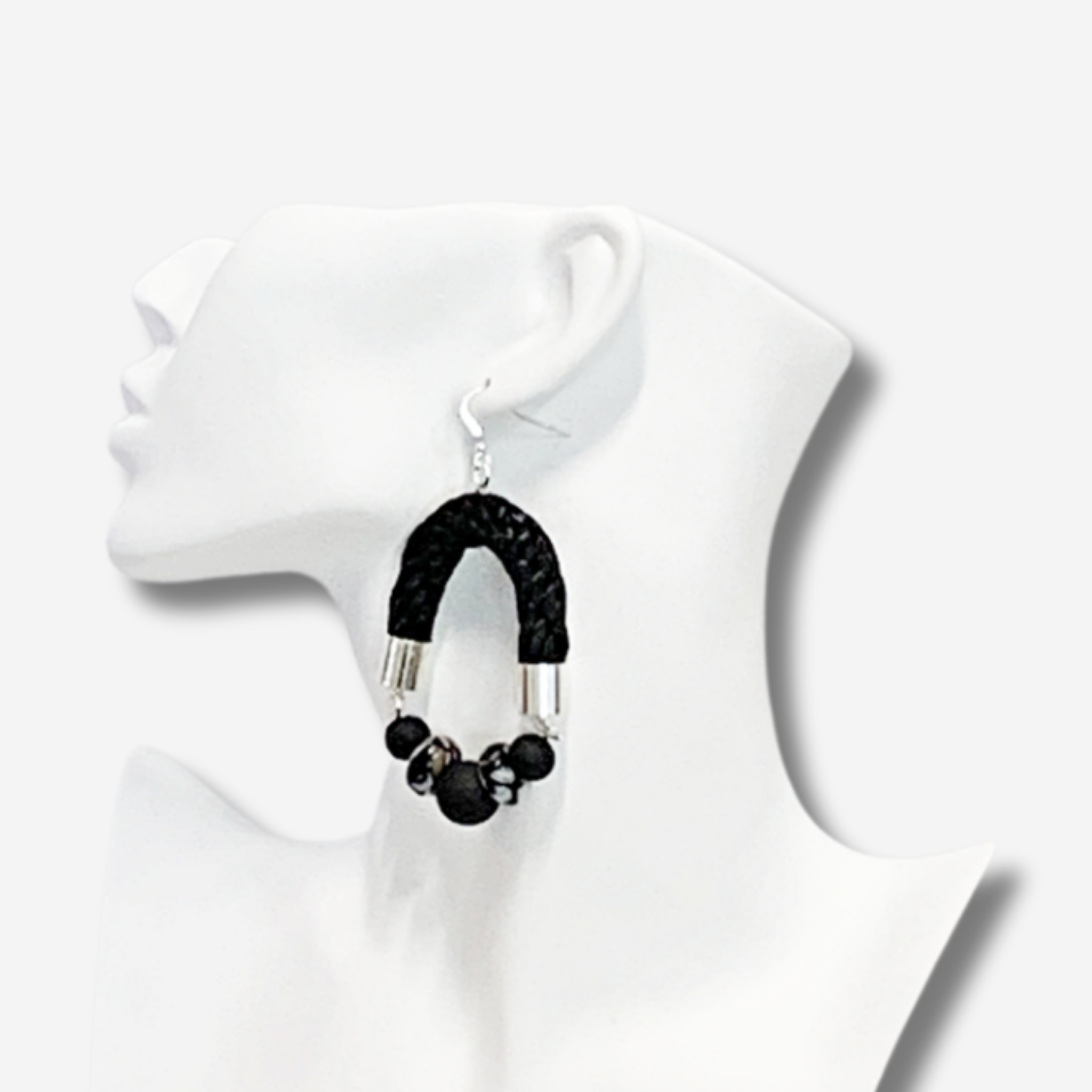 W-J635 ONYX IMAGE 2.png