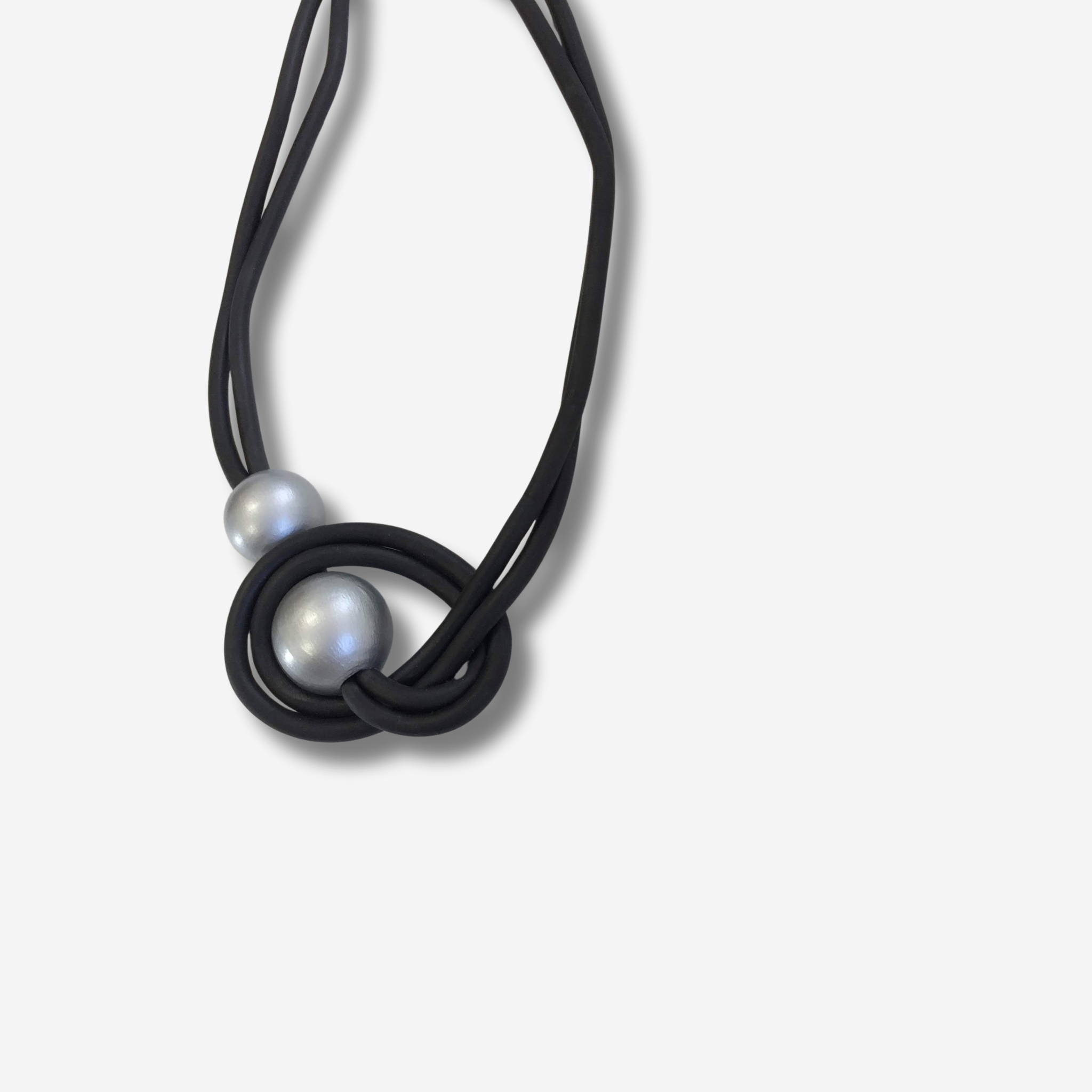 W-J462 SILVER IMAGE 3.png