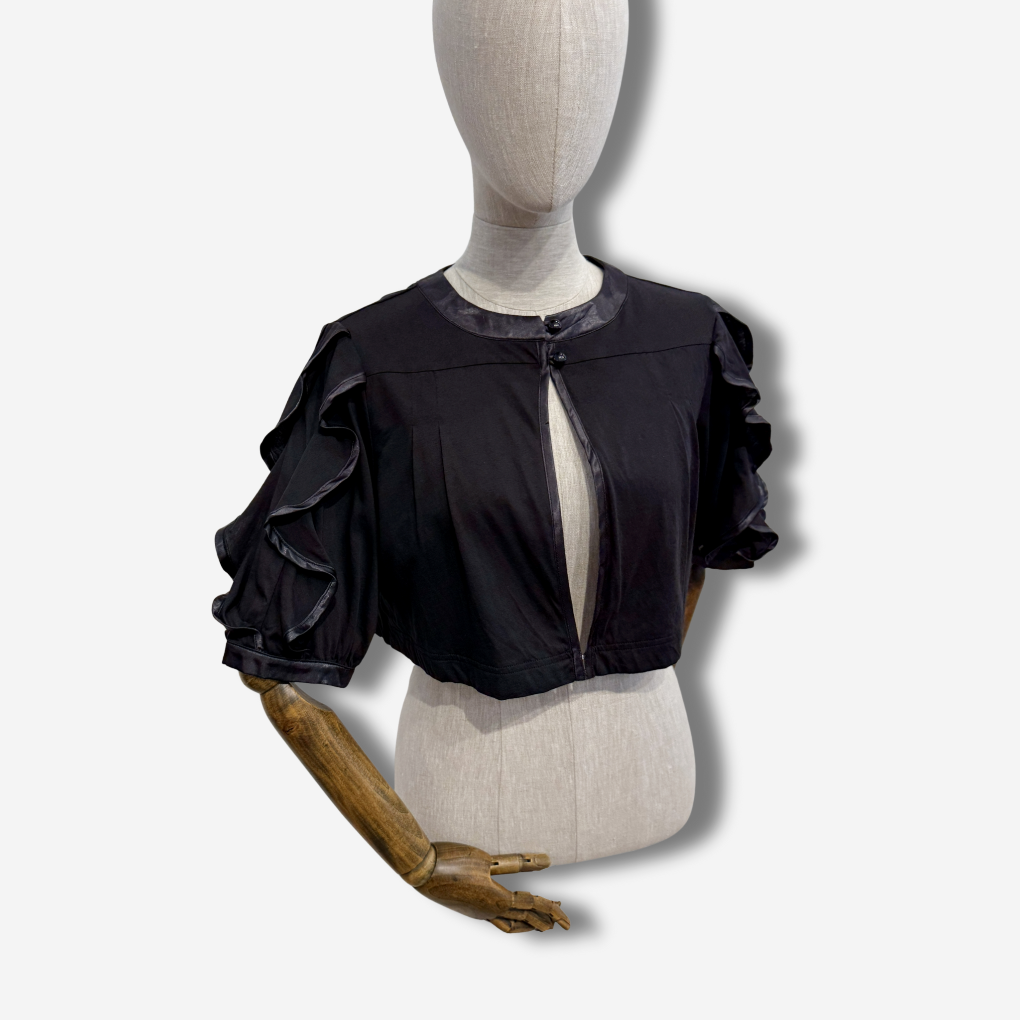 W-A FRILL SLEEVE BOLERO 3.png