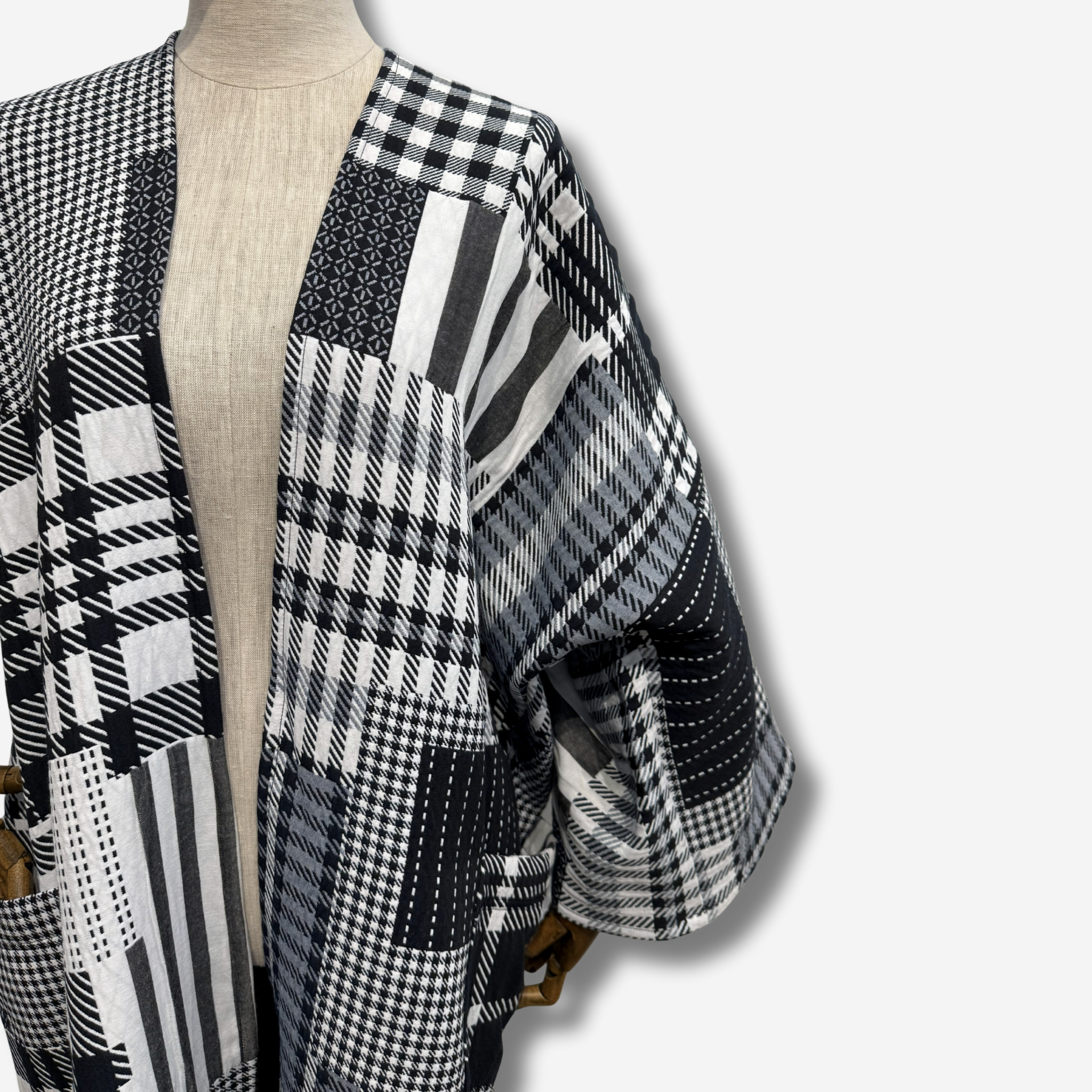 W-A LONGLINE KIMONO CHECK 3.png