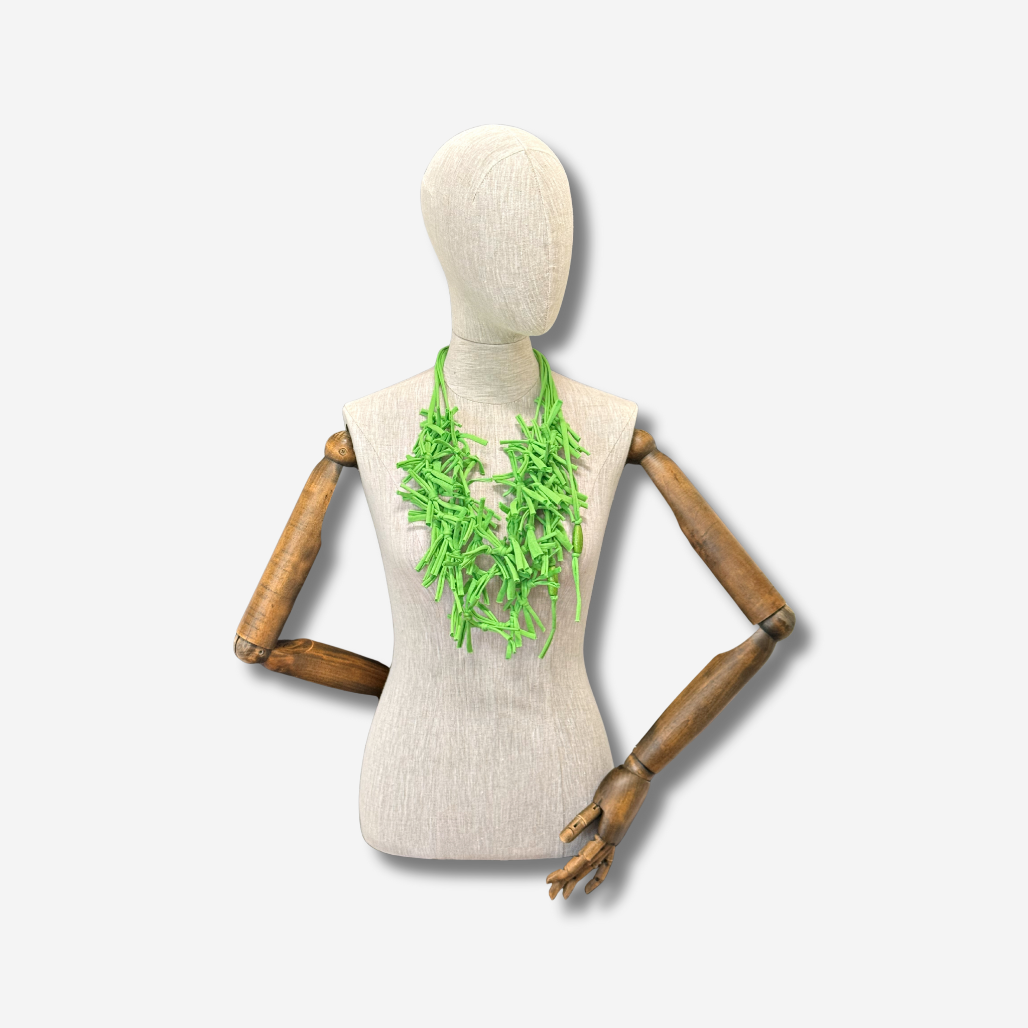 W-J235 APPLE GREEN 3.png