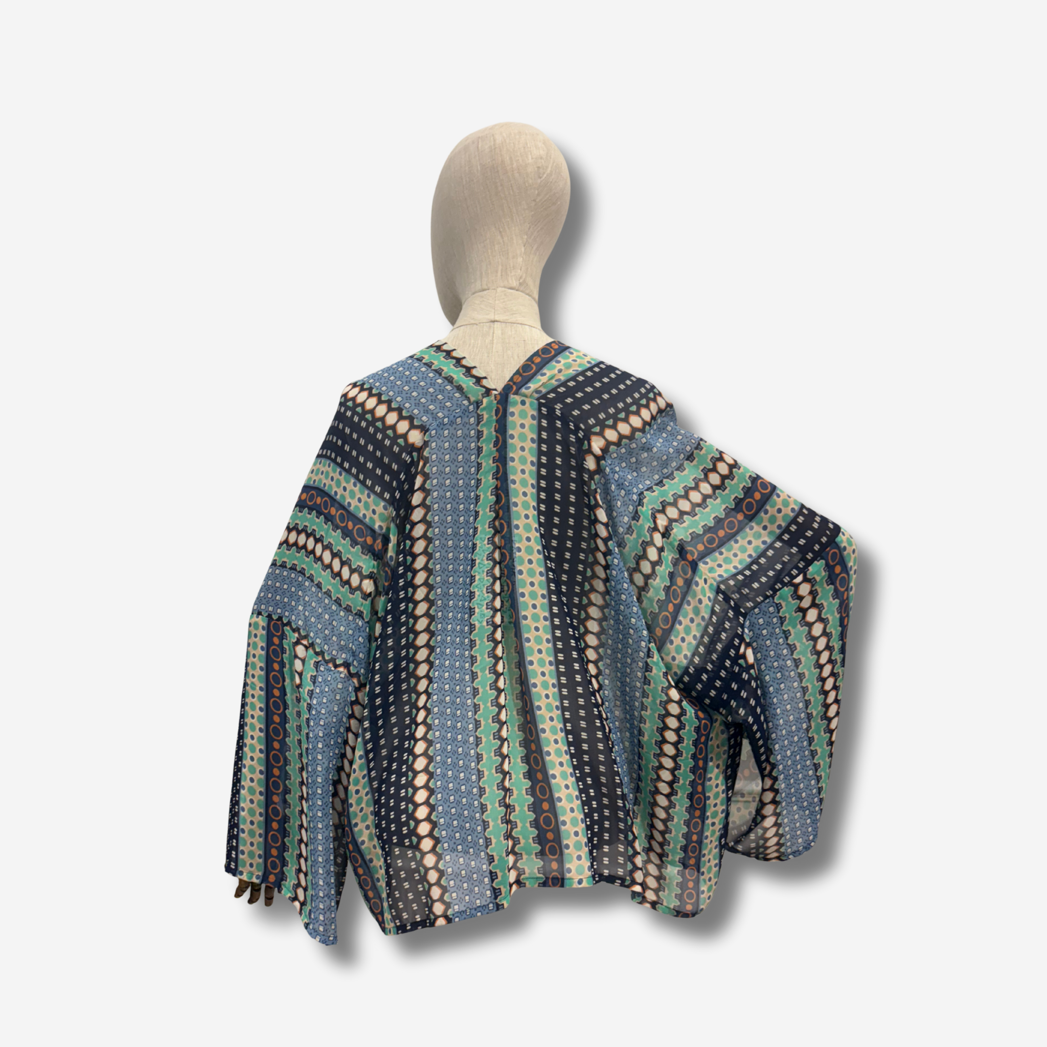 W-A VERTICAL SPOTIF 3.png