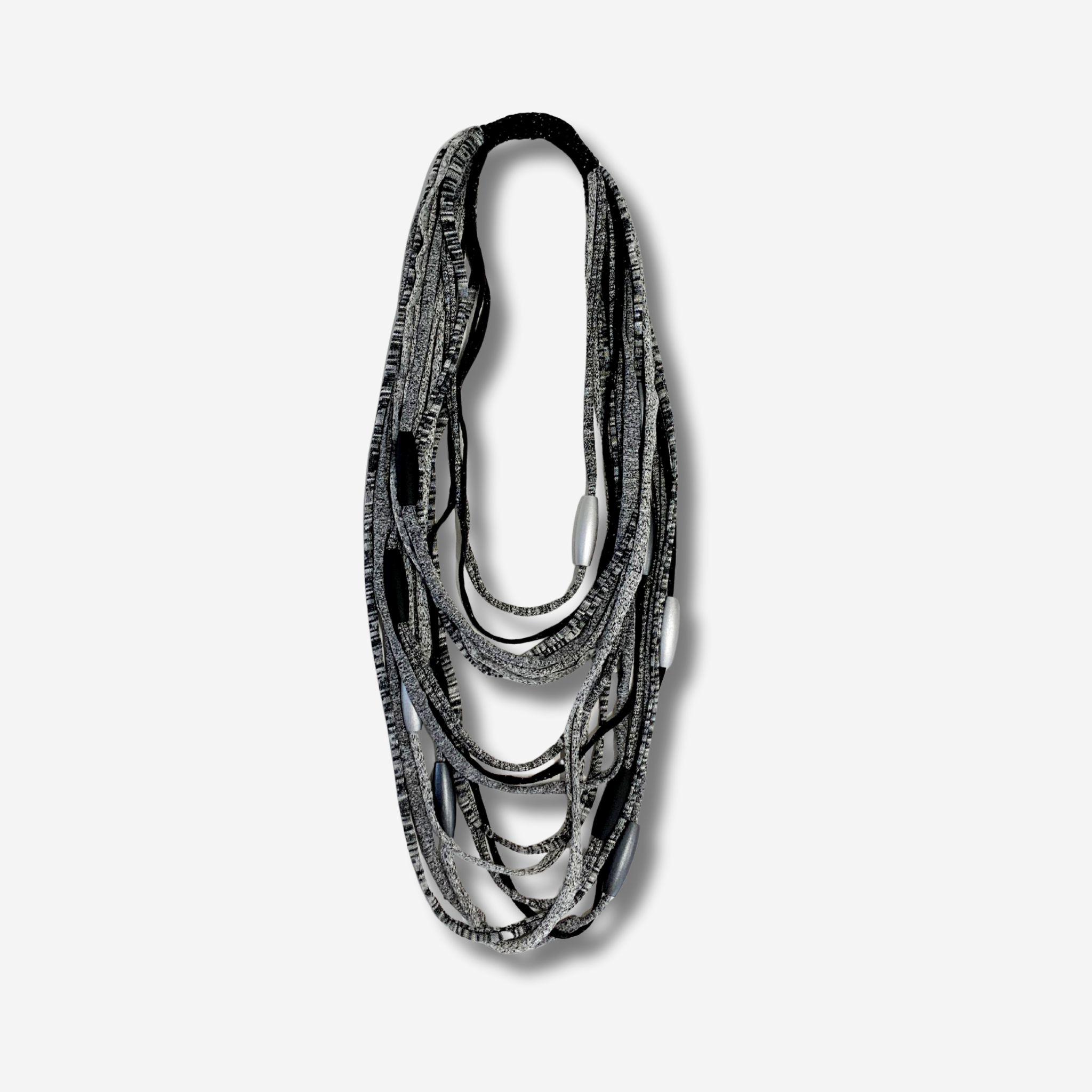 ‘Xanda’ neck-piece