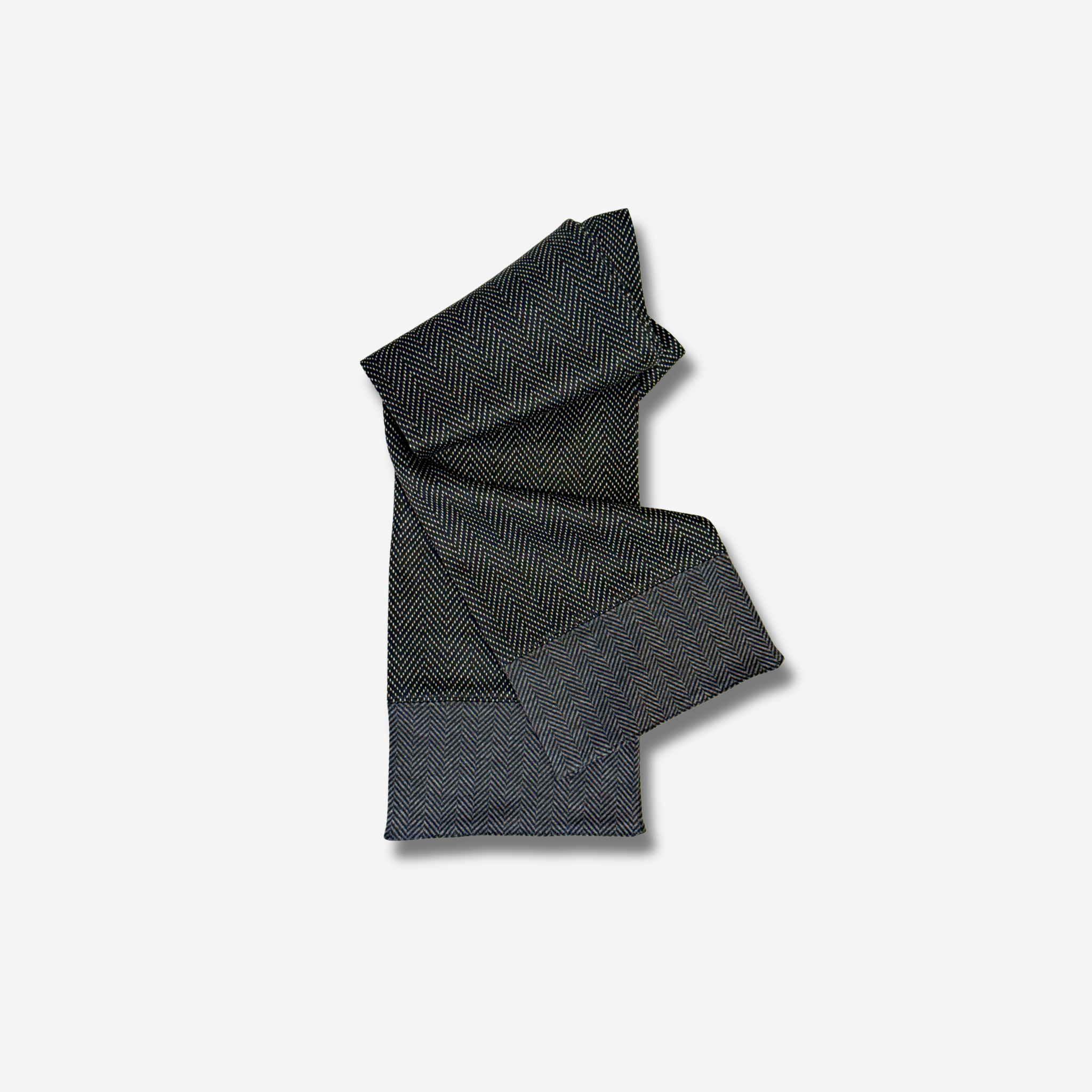 W-S HERRINGBONE PATTERN SCARF 1.png