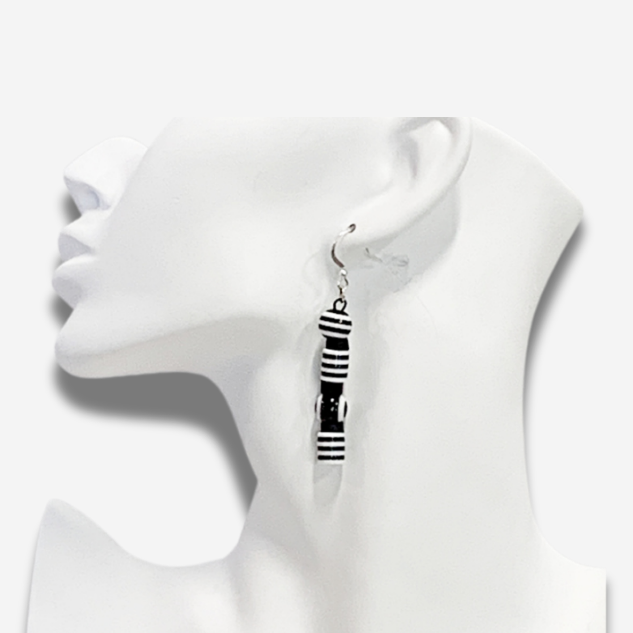 W-J373 ONYX STRIPE IMAGE 3.png