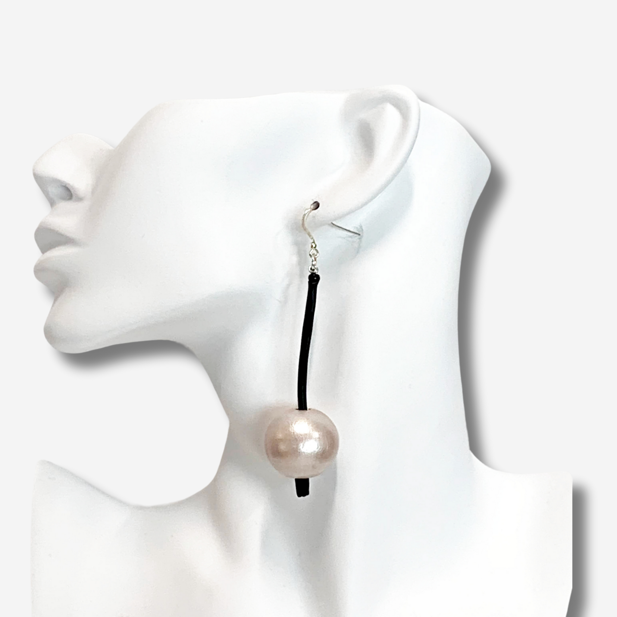 W-J604 PEARL IMAGE 3.png