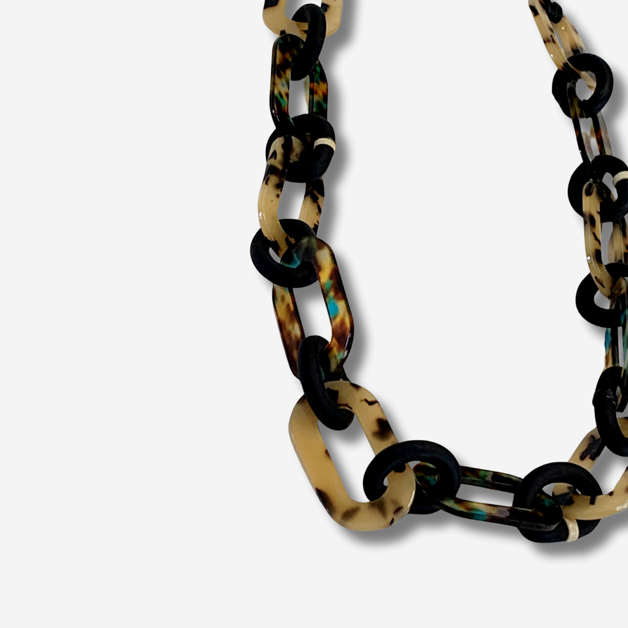 W-J736 AUDEN ENORA MIX IMAGE 3.png