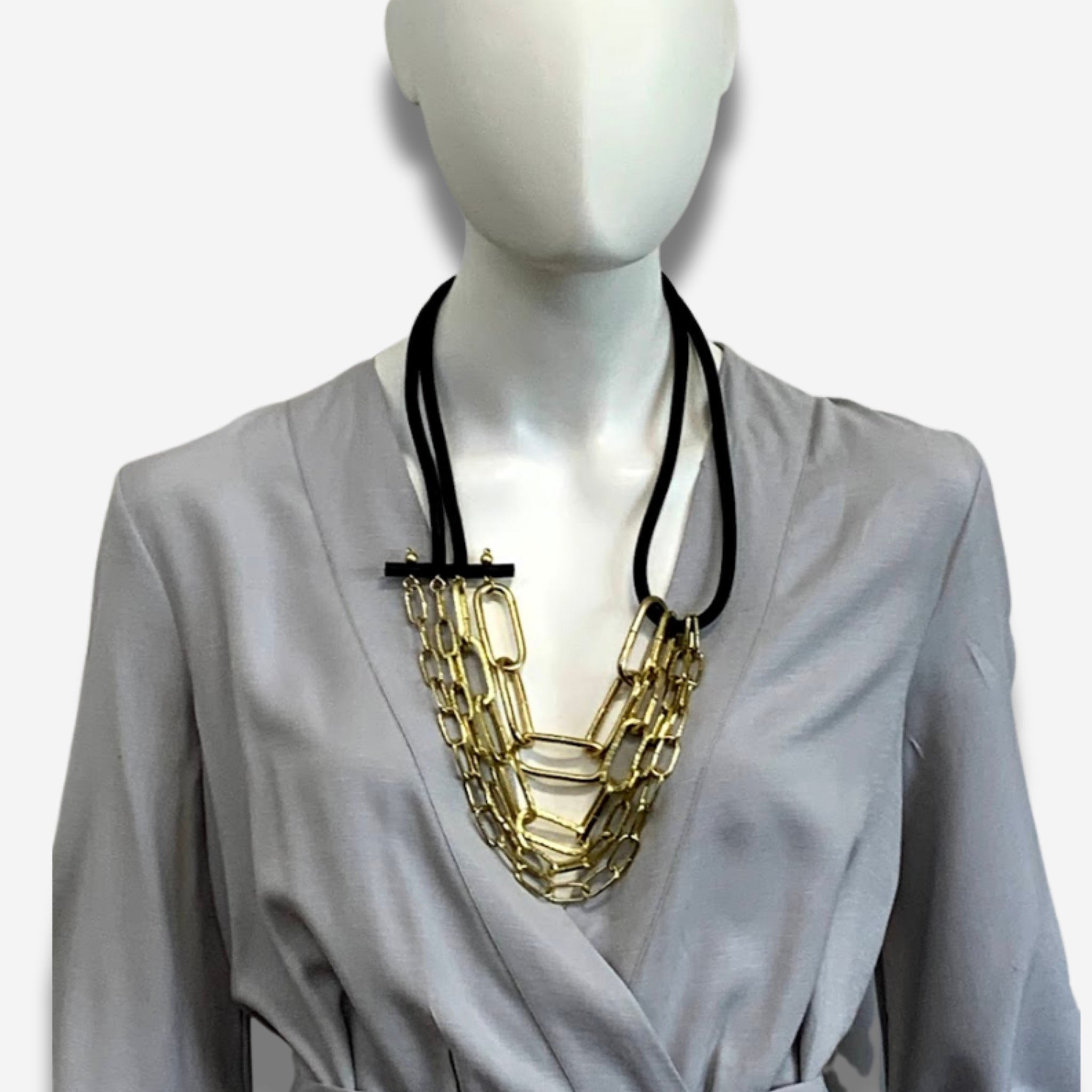 W-J644 GOLD IMAGE 4.png