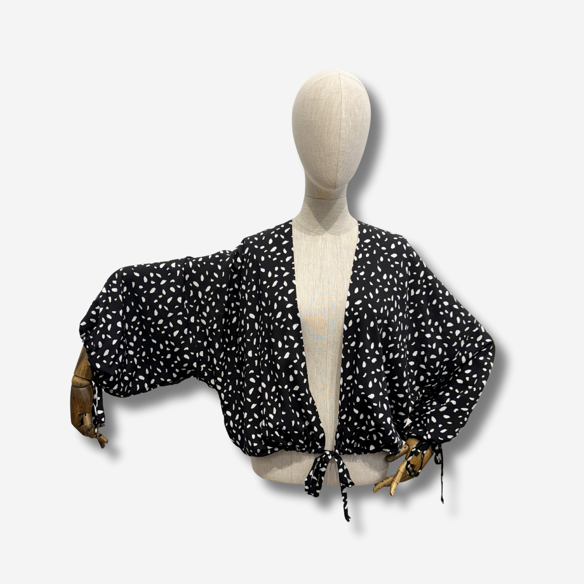 W-A DRAWCORD KIMONO 6.png