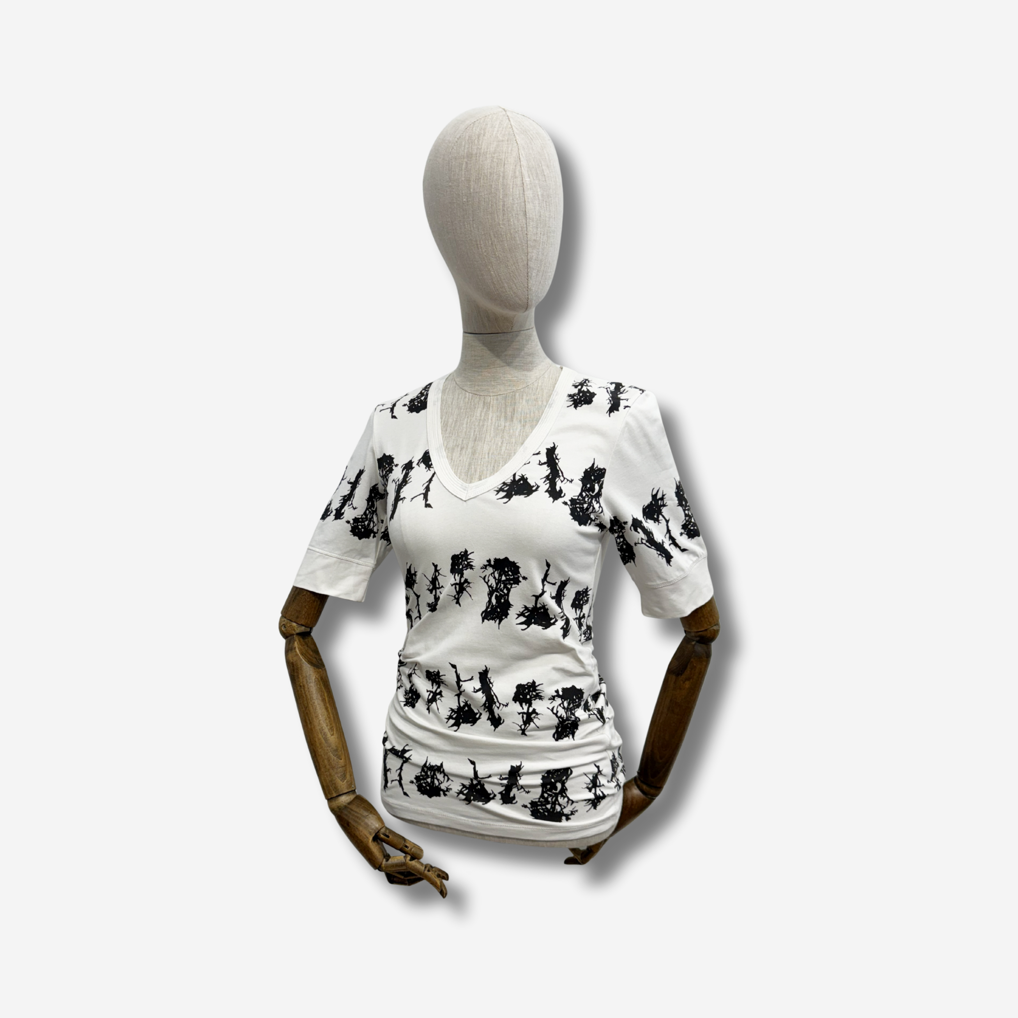 W-A PRINT V NECK TOP 1.png
