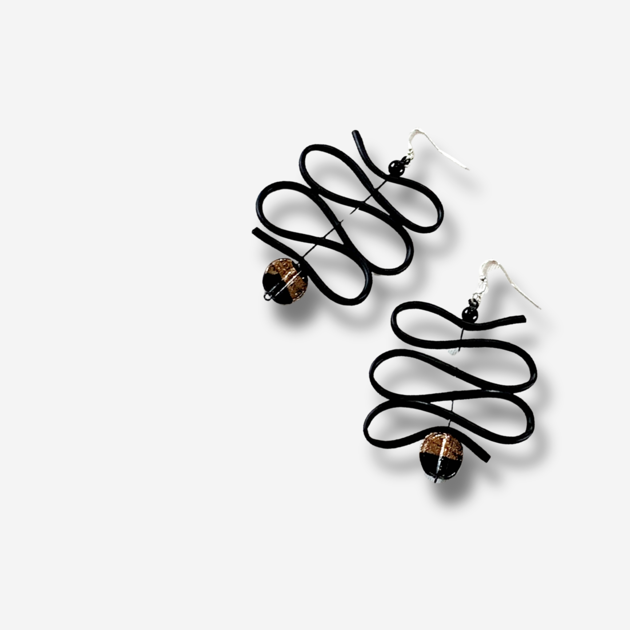 'SELMA' LOOP DROP EARRING