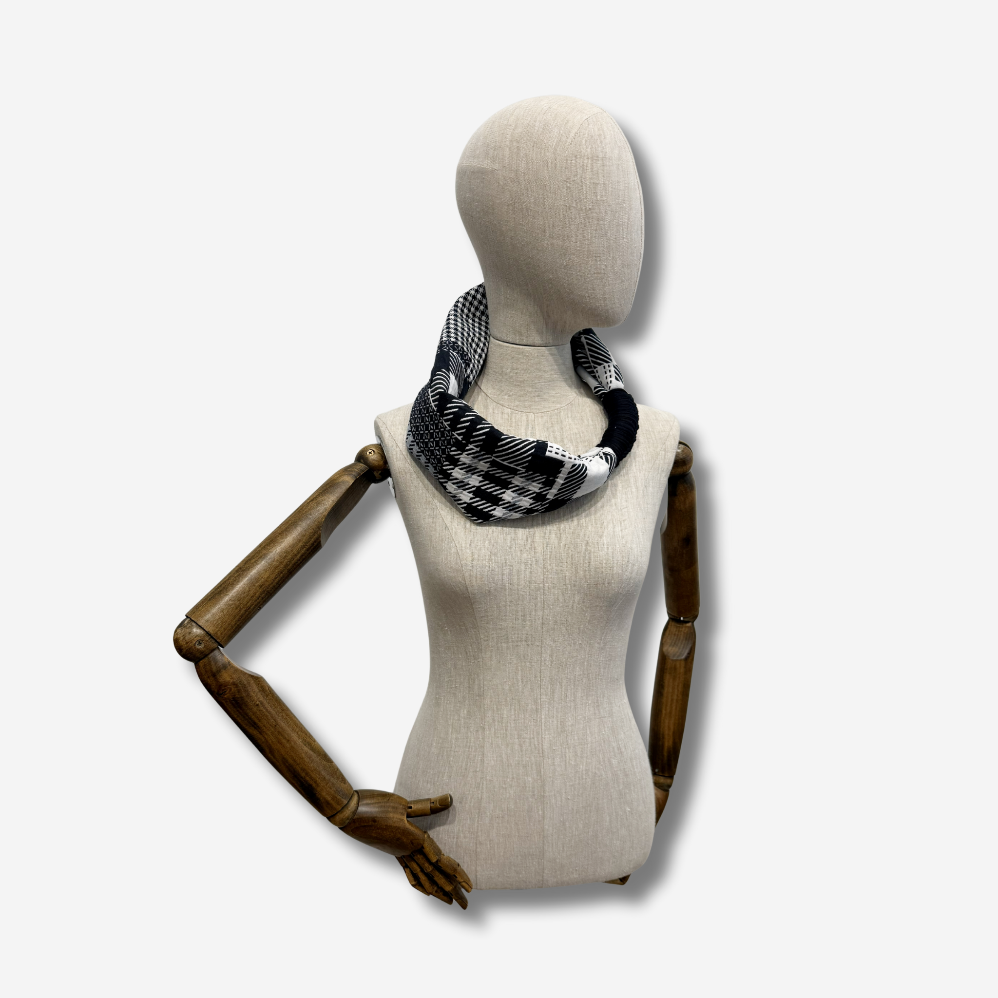 W-S CHECK SNOOD ONYX 1.png