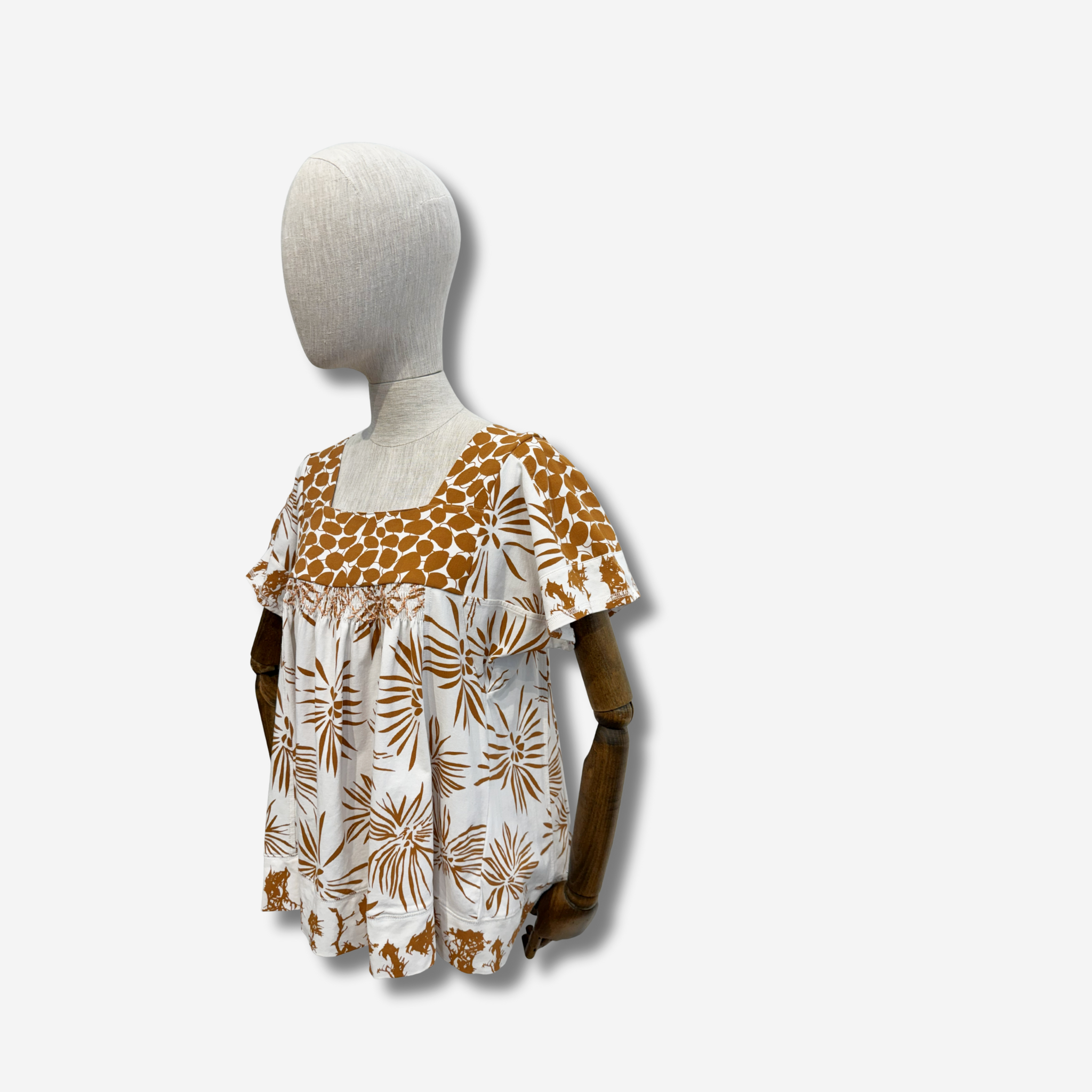 W-A SQUARE NECK TOP 2.png