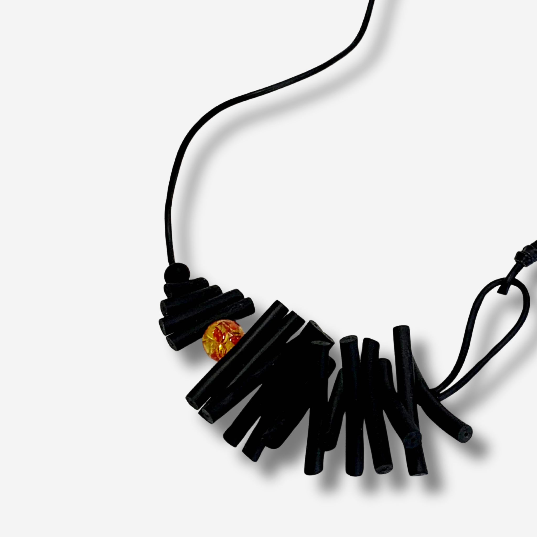 W-J605 TOSCA IMAGE 4.png