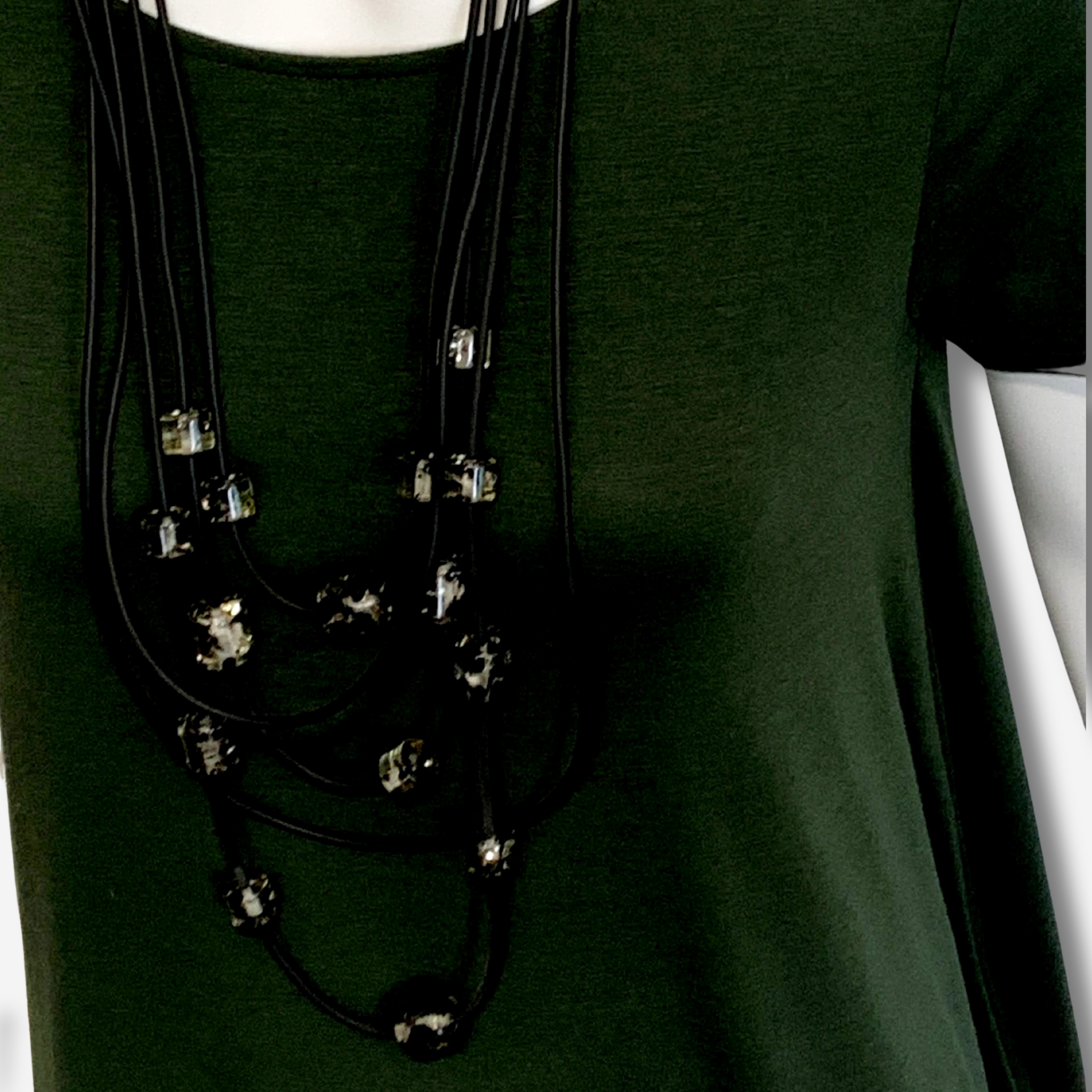 W-J762 AZRIEL MIX.png