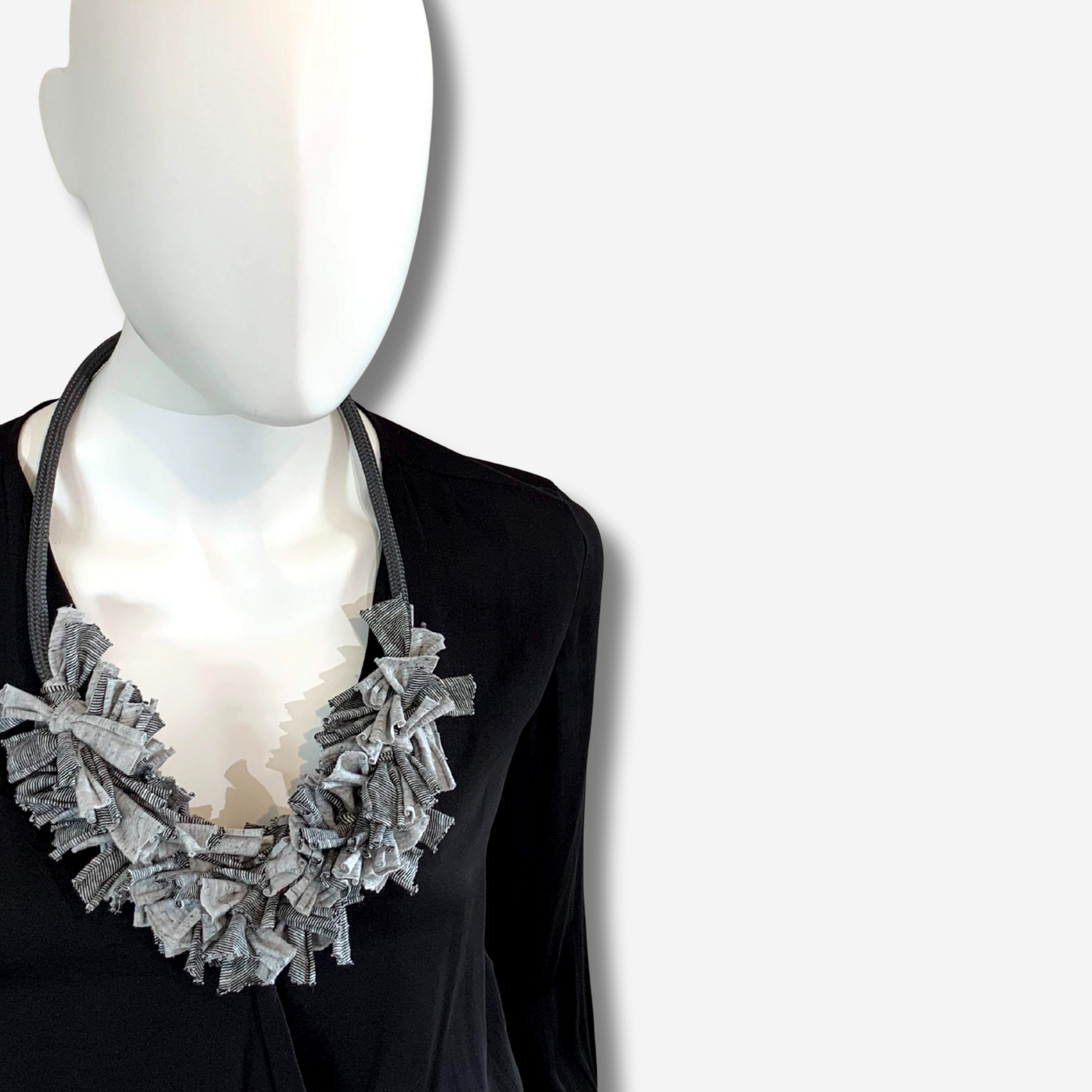 W-J455 OMAR MIX 3.png