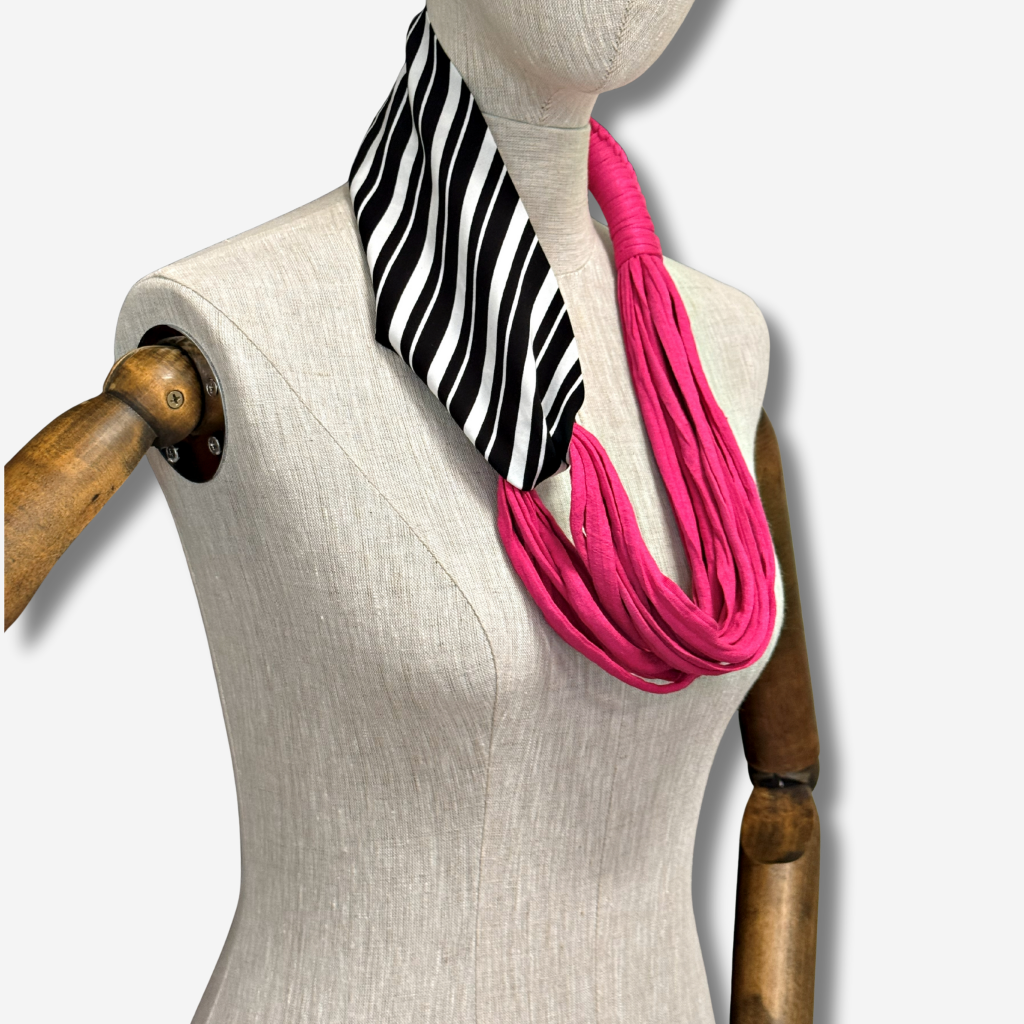 W-S SCARFETTE HOT PINK 2.png