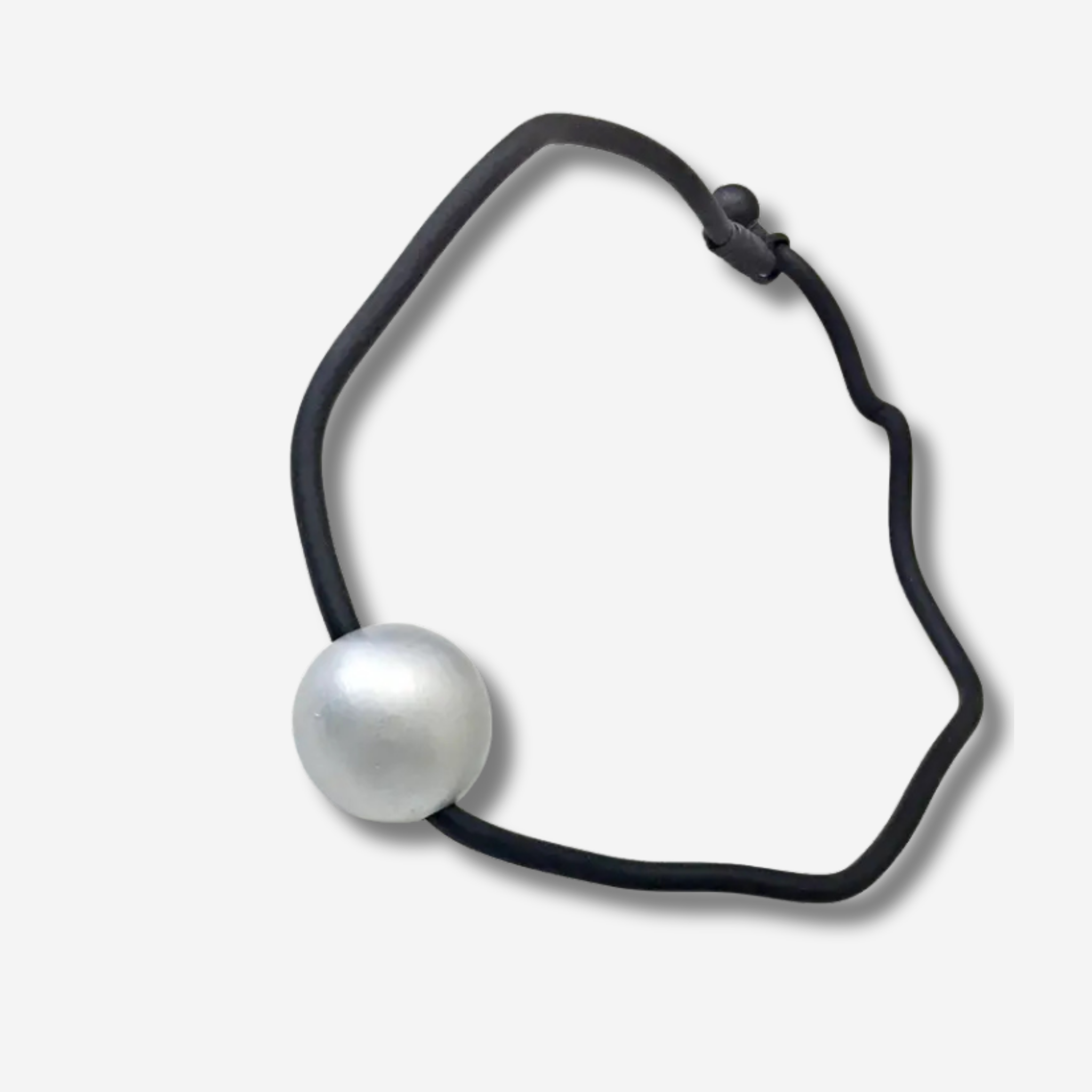 'SONJA' WOOD BEAD FEATURE COLLIER