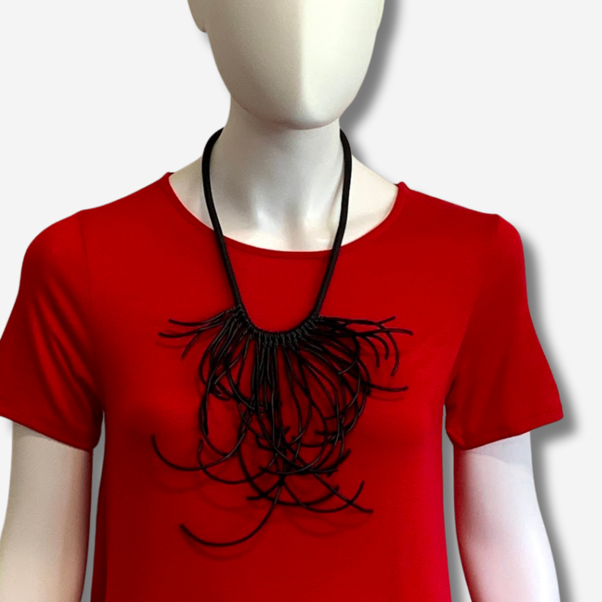 W-J747 ONYX IMAGE 1.png