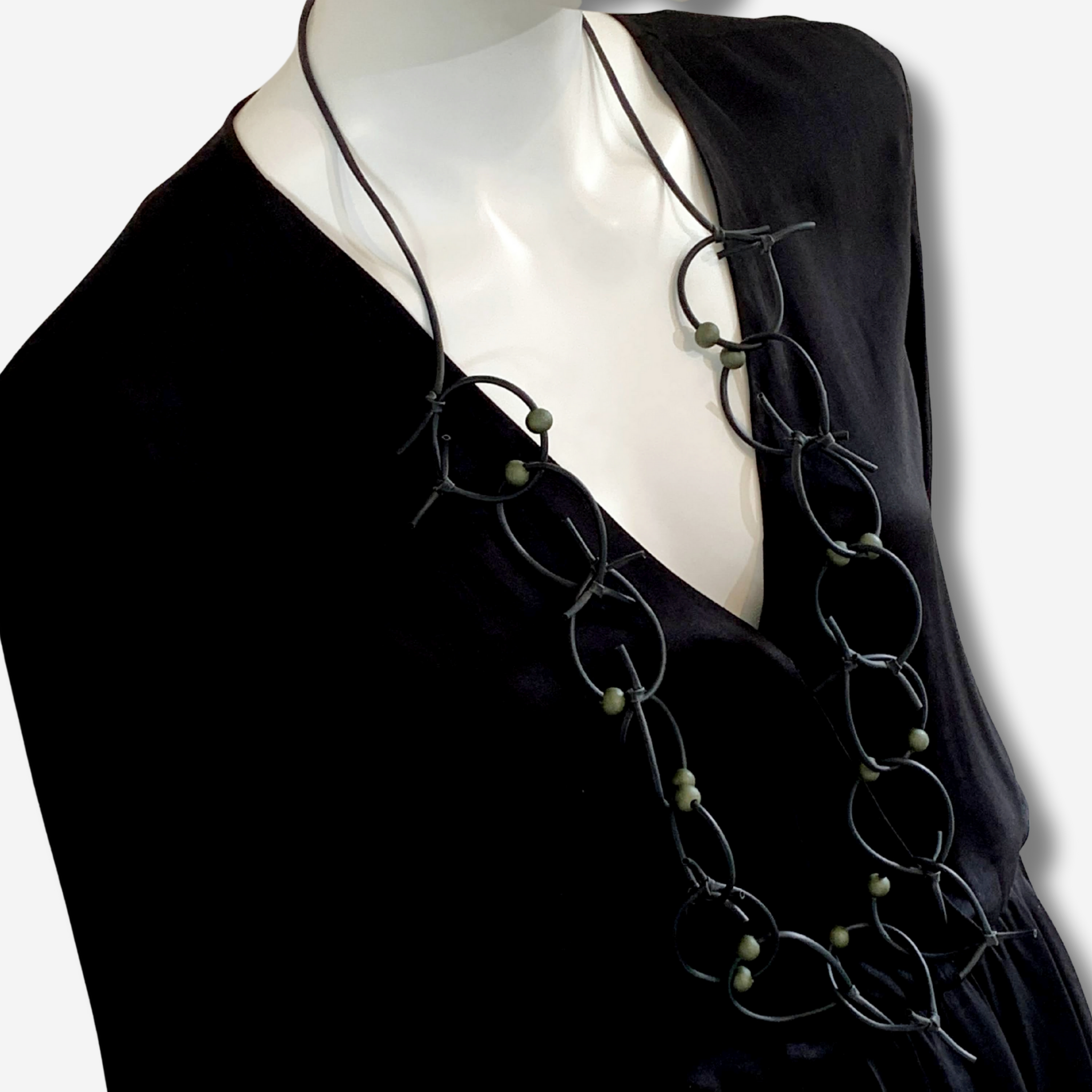 W-J421 JULEP IMAGE 4.png