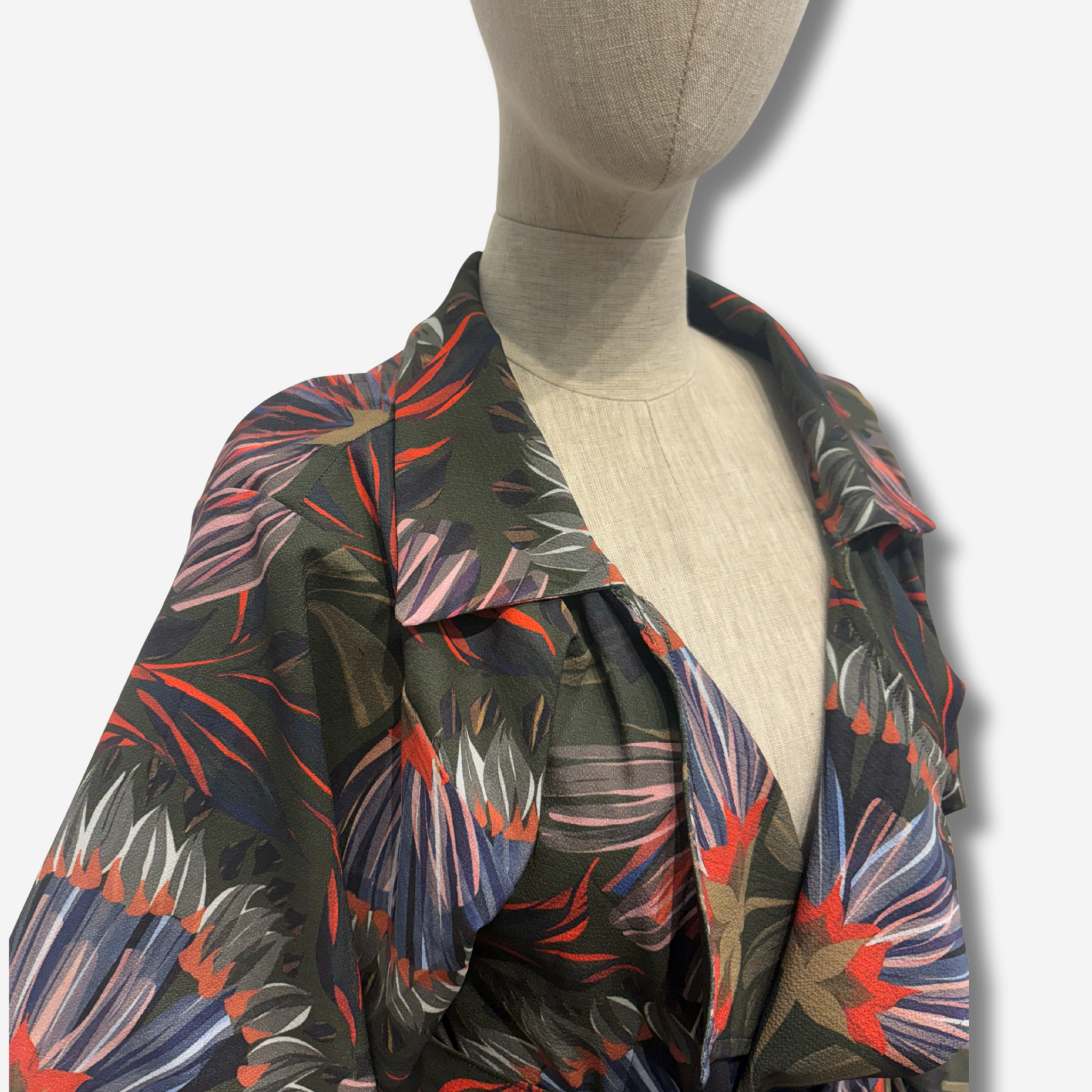 'VELORA' BELTED JACKET