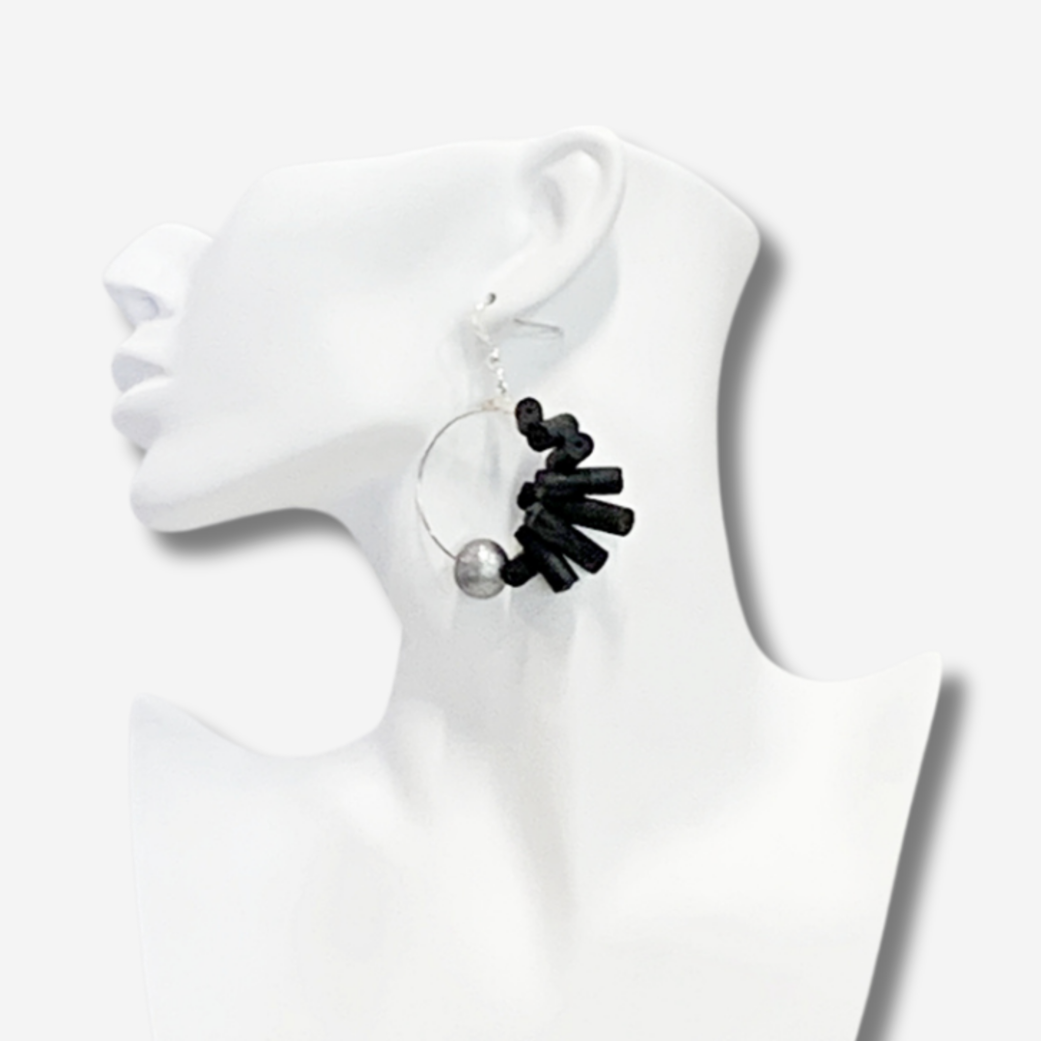 W-J554 SILVER SPARKLE IMAGE 3.png