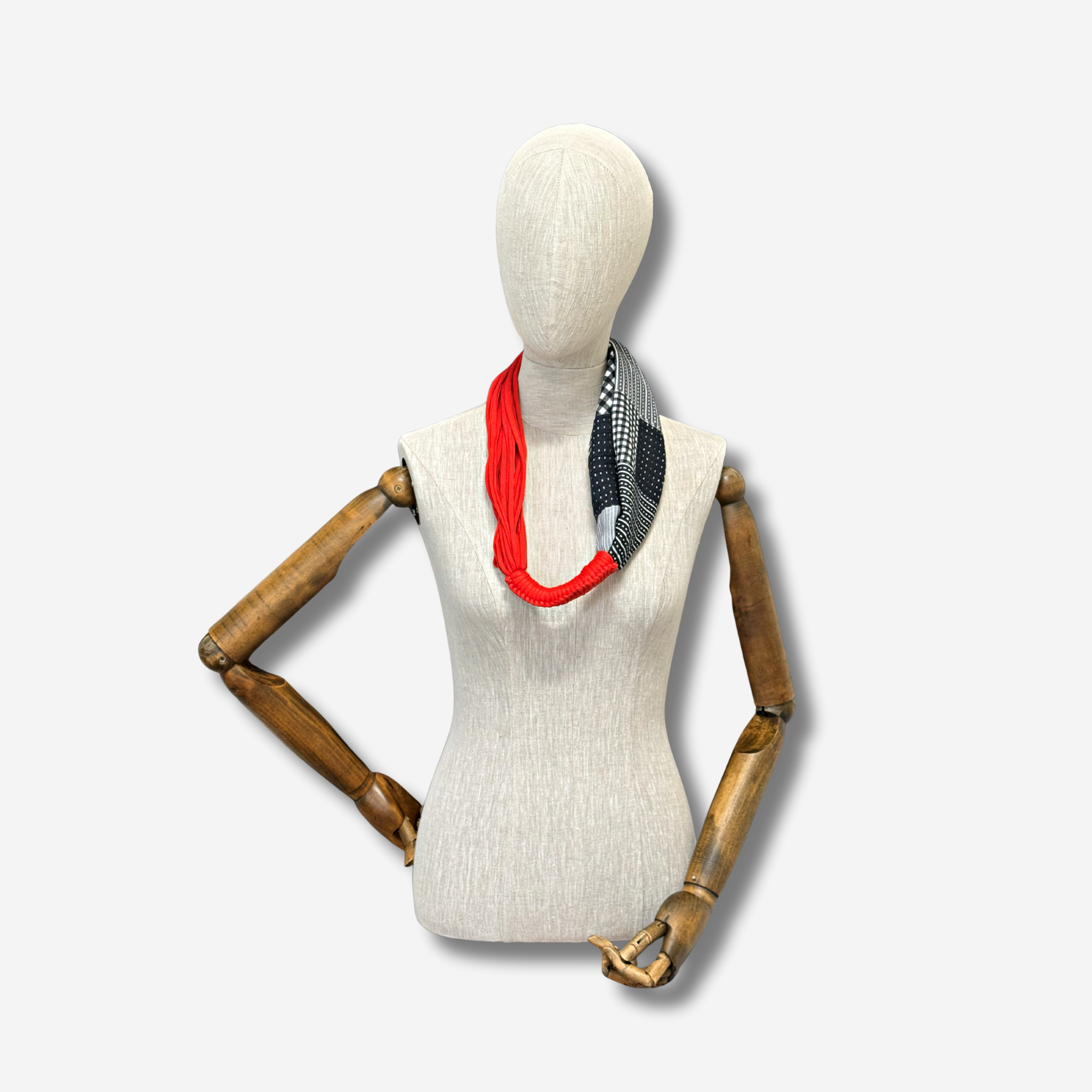 W-S SCARFETTE SPLICED CHECK RED 4.png