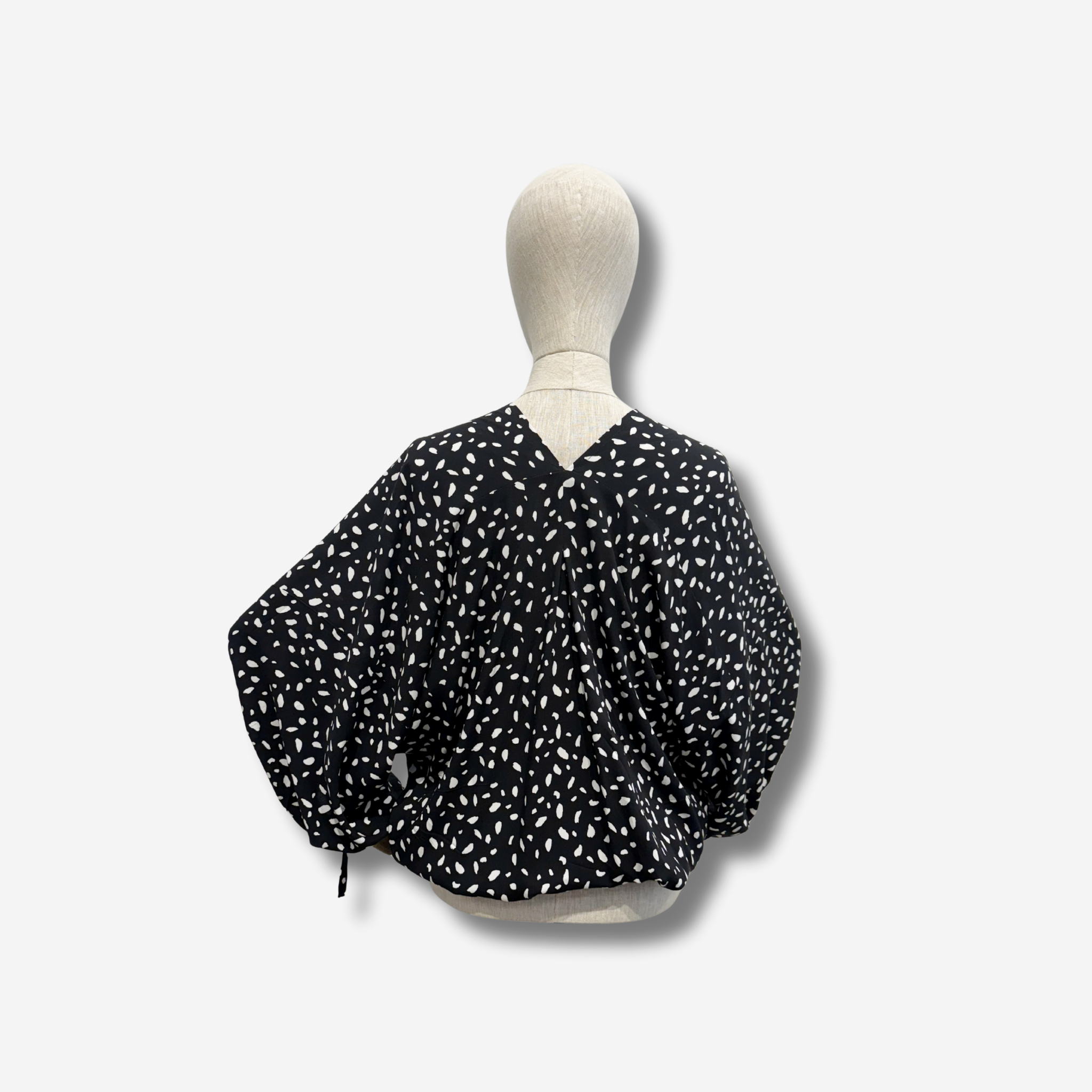 W-A DRAWCORD KIMONO 4.png