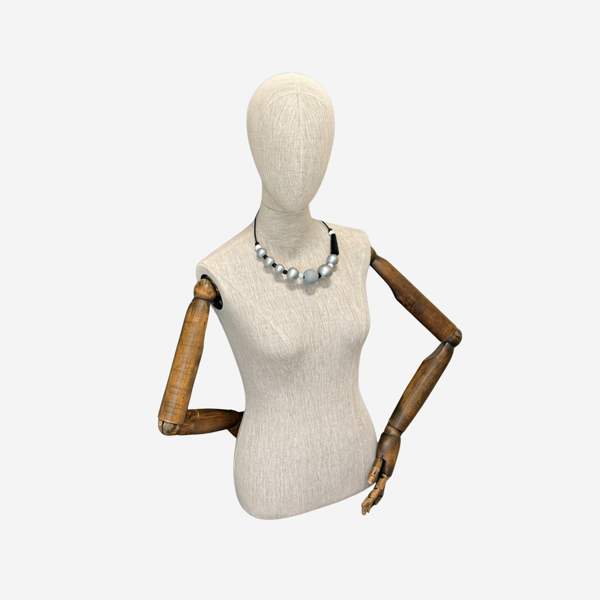 W-J BEAD COLLIER SILVER 5.png