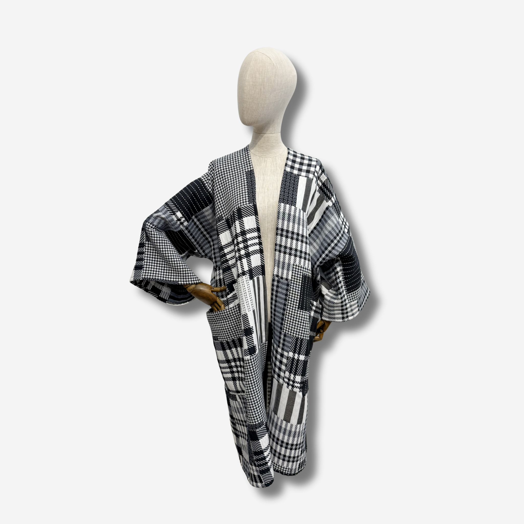 W-A LONGLINE KIMONO CHECK 1.png
