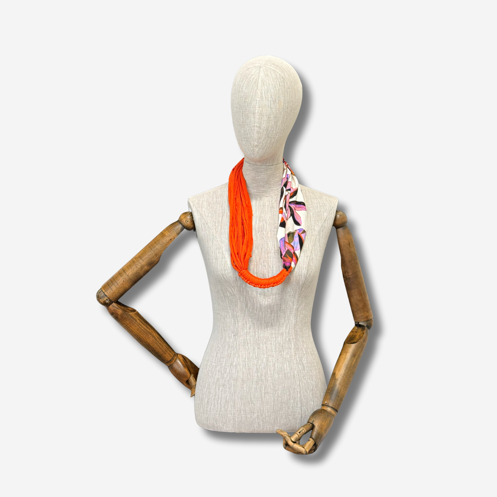 W-S SCARFETTE FLORAL ORANGE 6.png