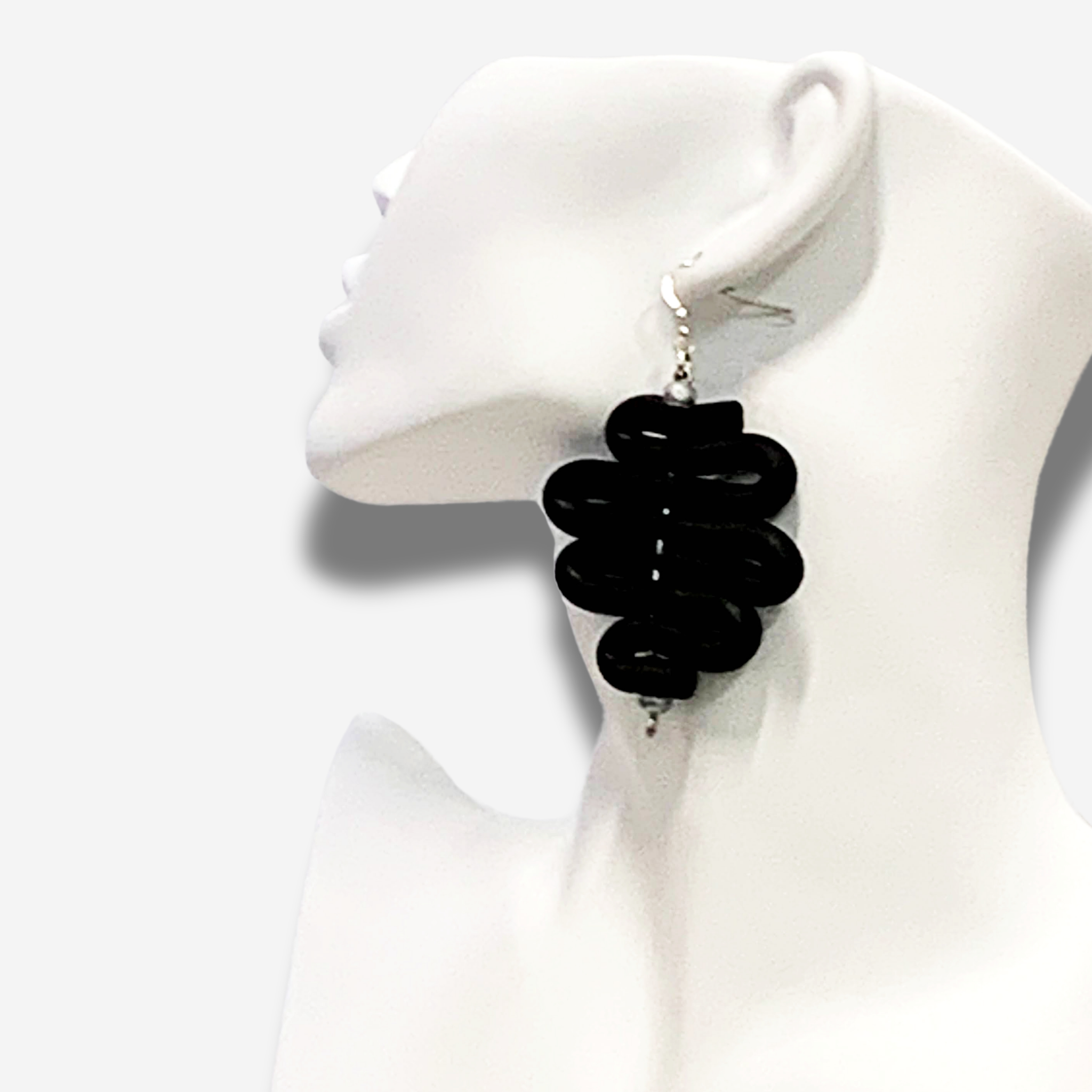 W-J606 ONYX IMAGE 1.png