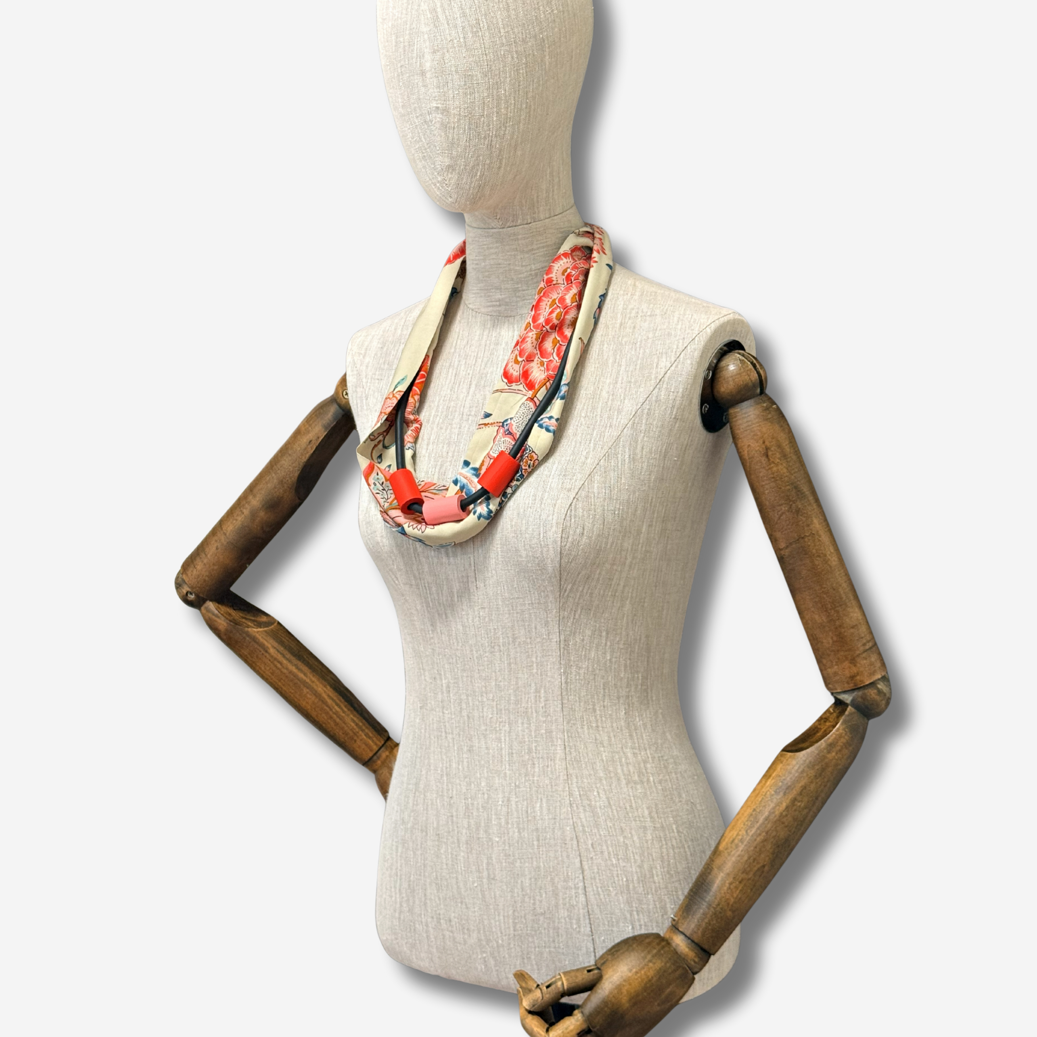 W- S SCARFETTE ORIENTAL FLORAL 3.png