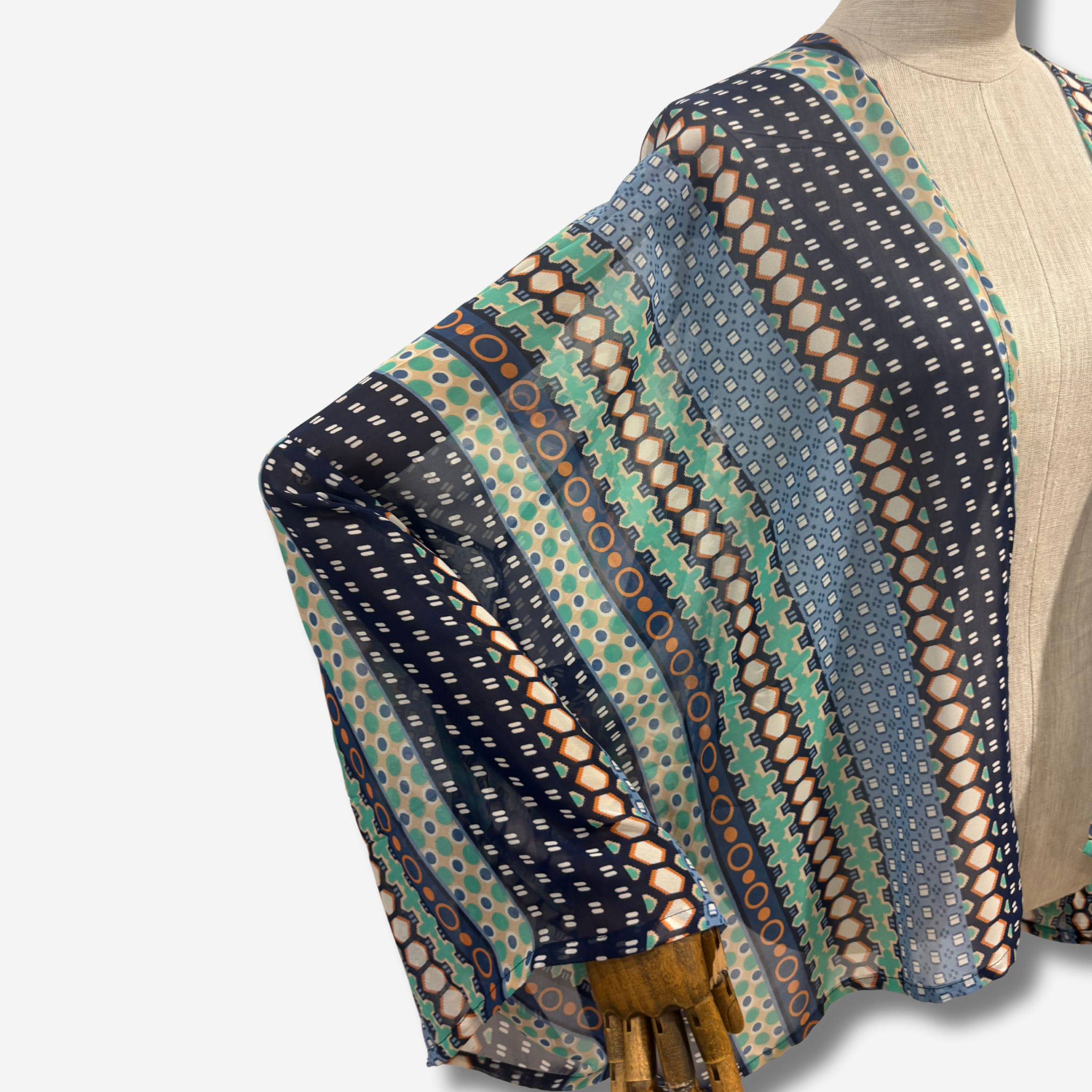 W-A VERTICAL SPOTIF 5.png