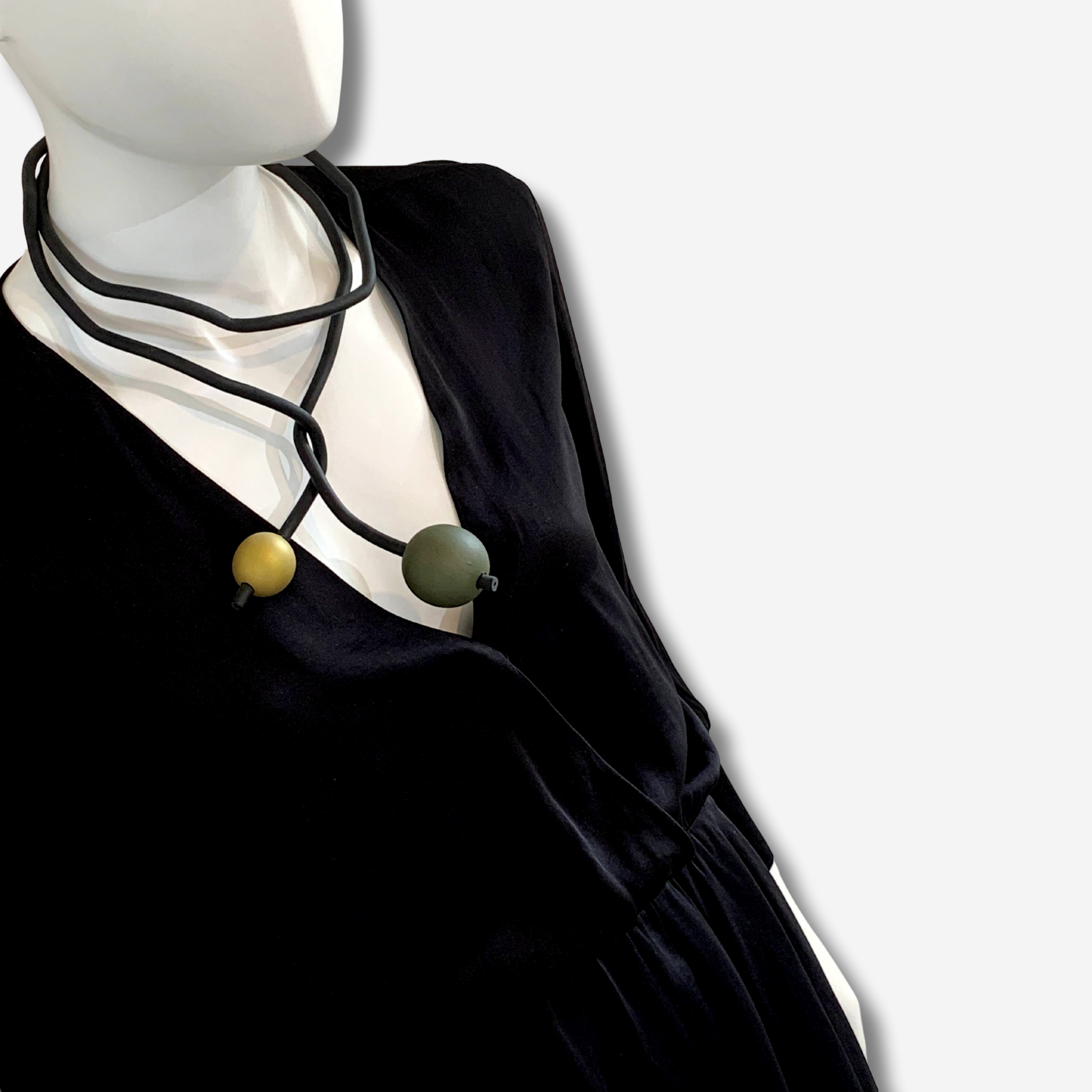 W-J316 JULEP GOLD IMAGE 1.png