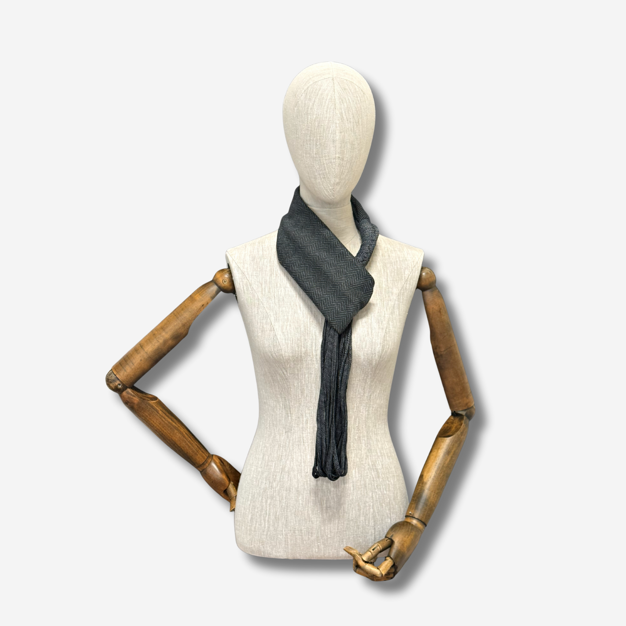 W-S SPLICED SCARF CHARCOAL 5.png