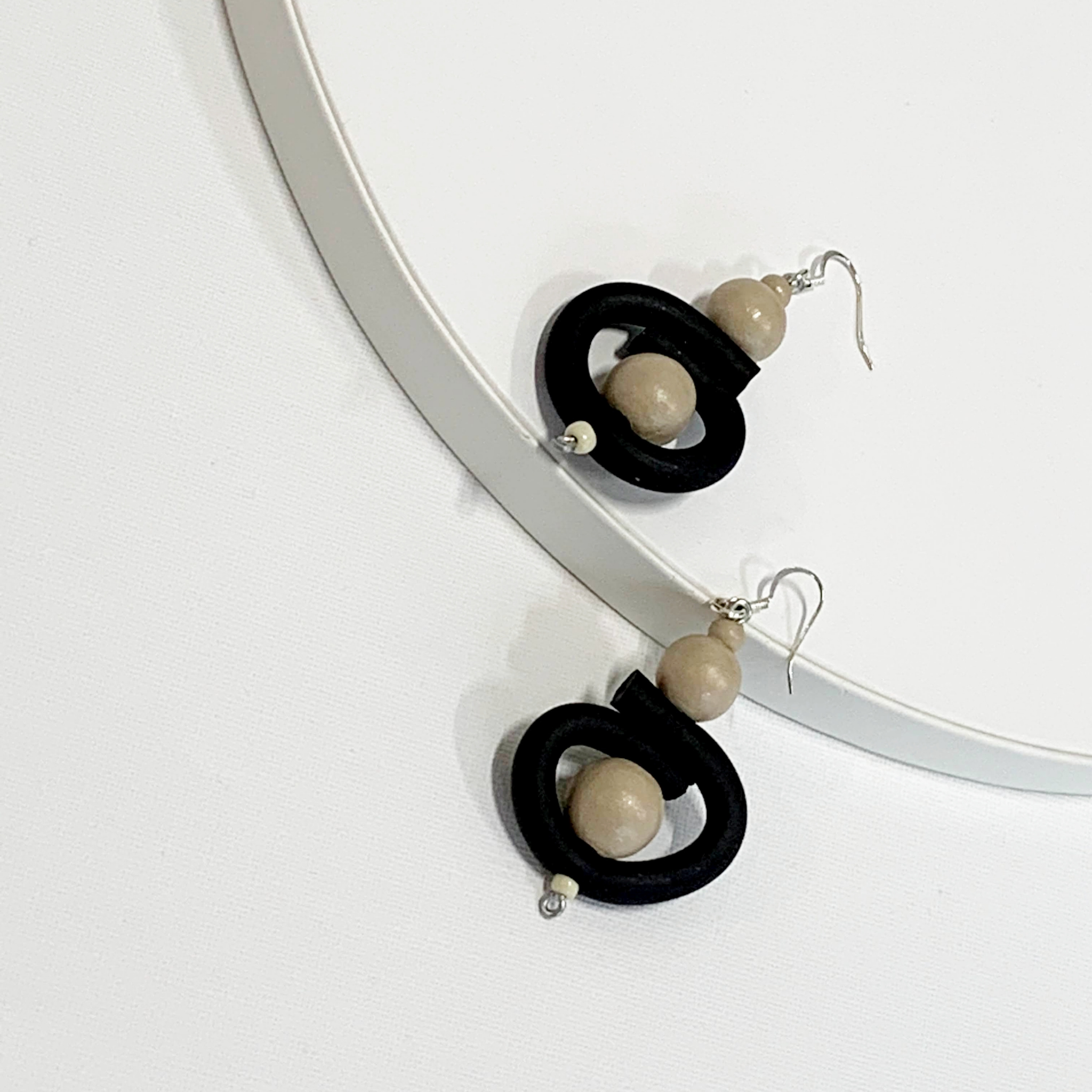 W-J557 THURLEY IMAGE 3.png